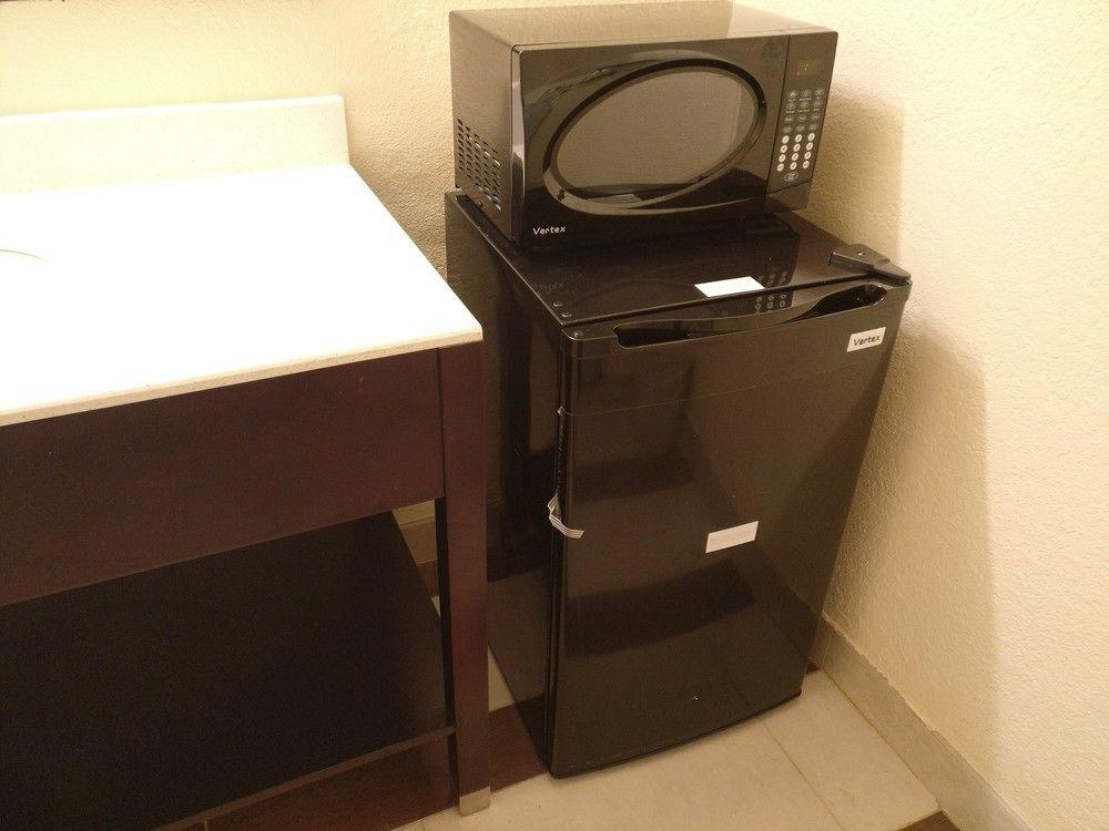 Travelodge by Wyndham Fresno Yosemite Area