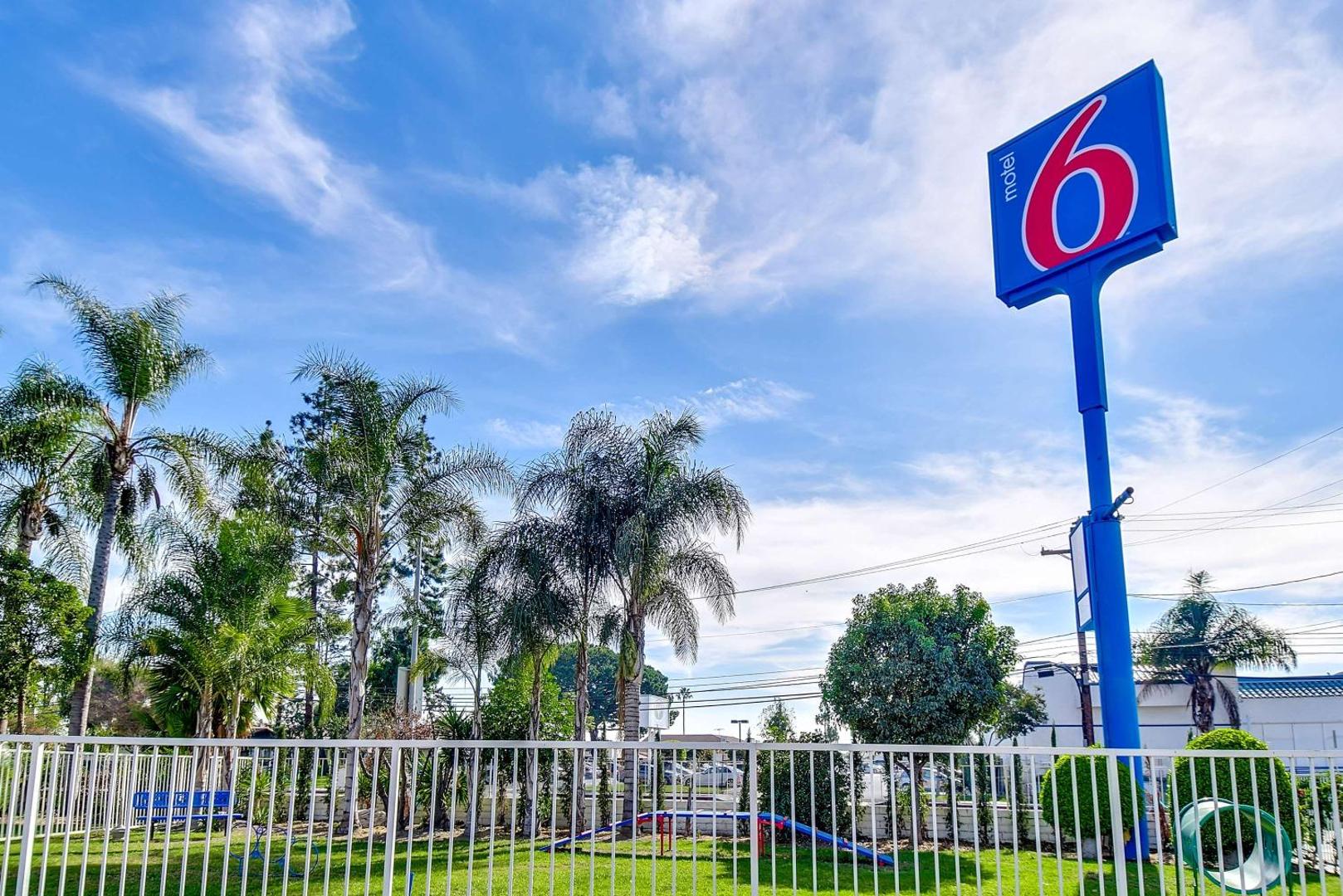 Motel 6 Garden Grove