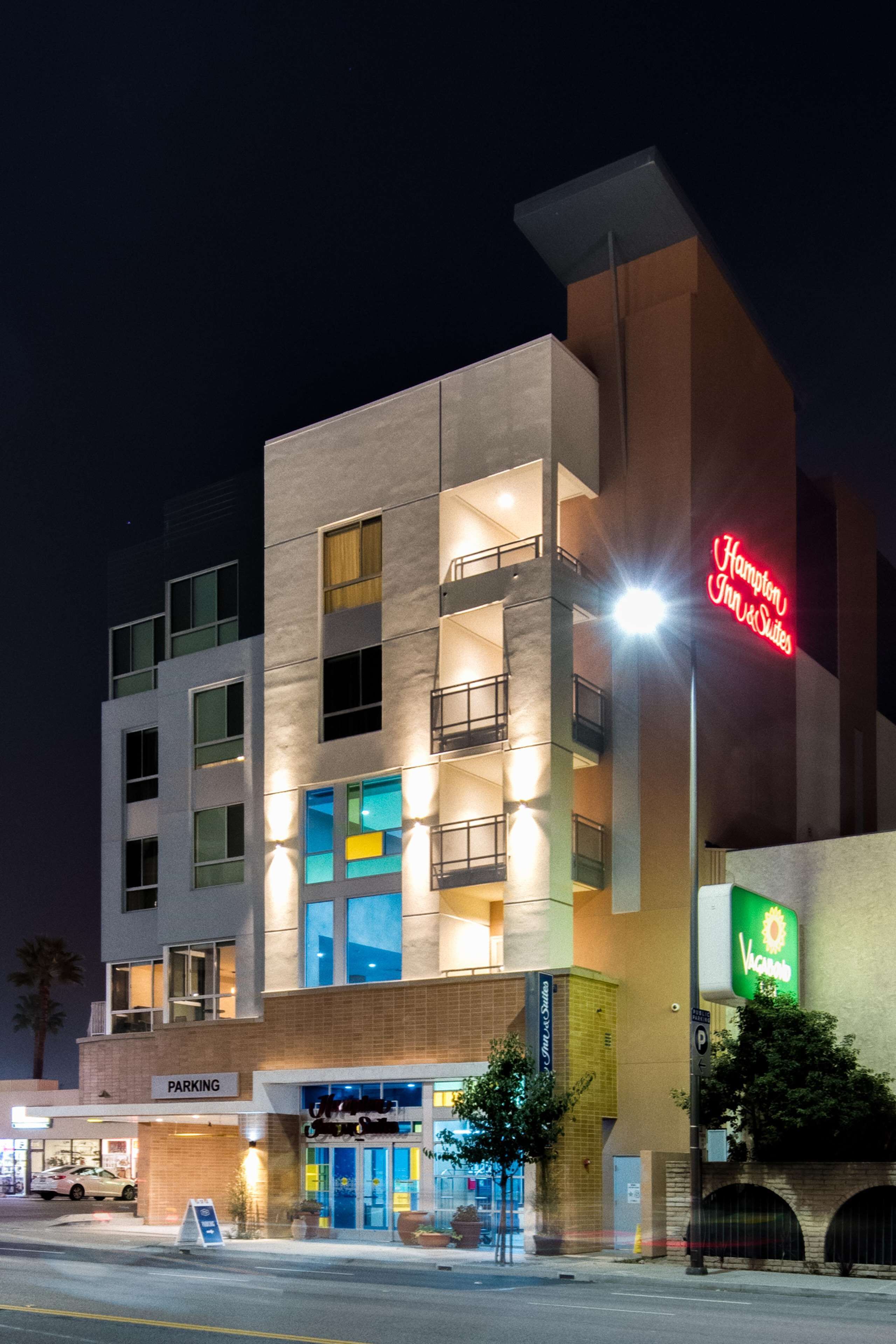 Hampton Inn & Suites Los Angeles - Glendale