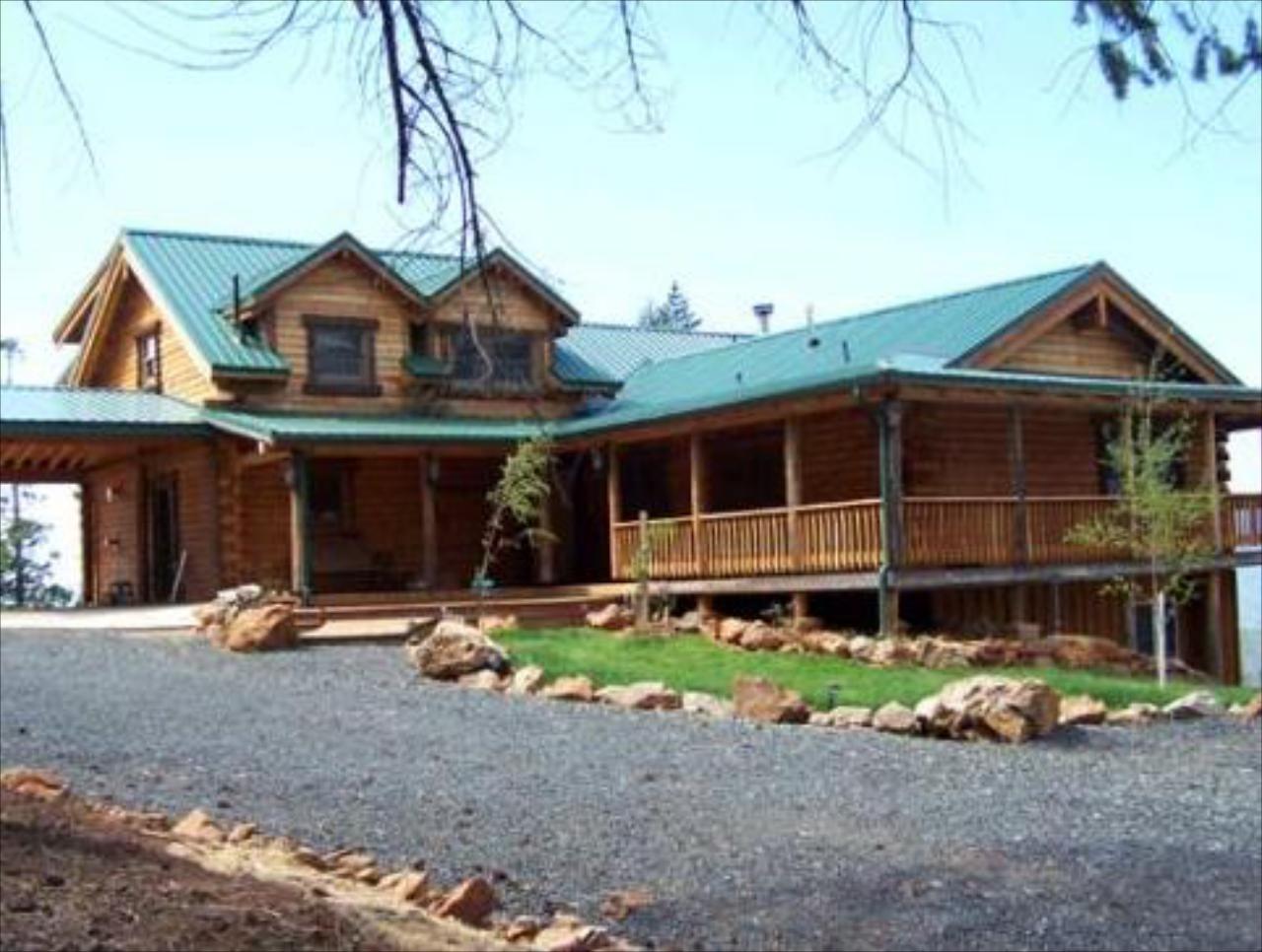 Lillaskog Lodge