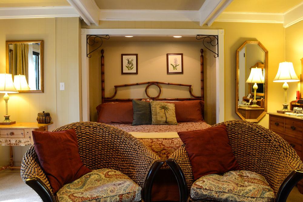 Mine + Farm, The Inn at Guerneville, CA