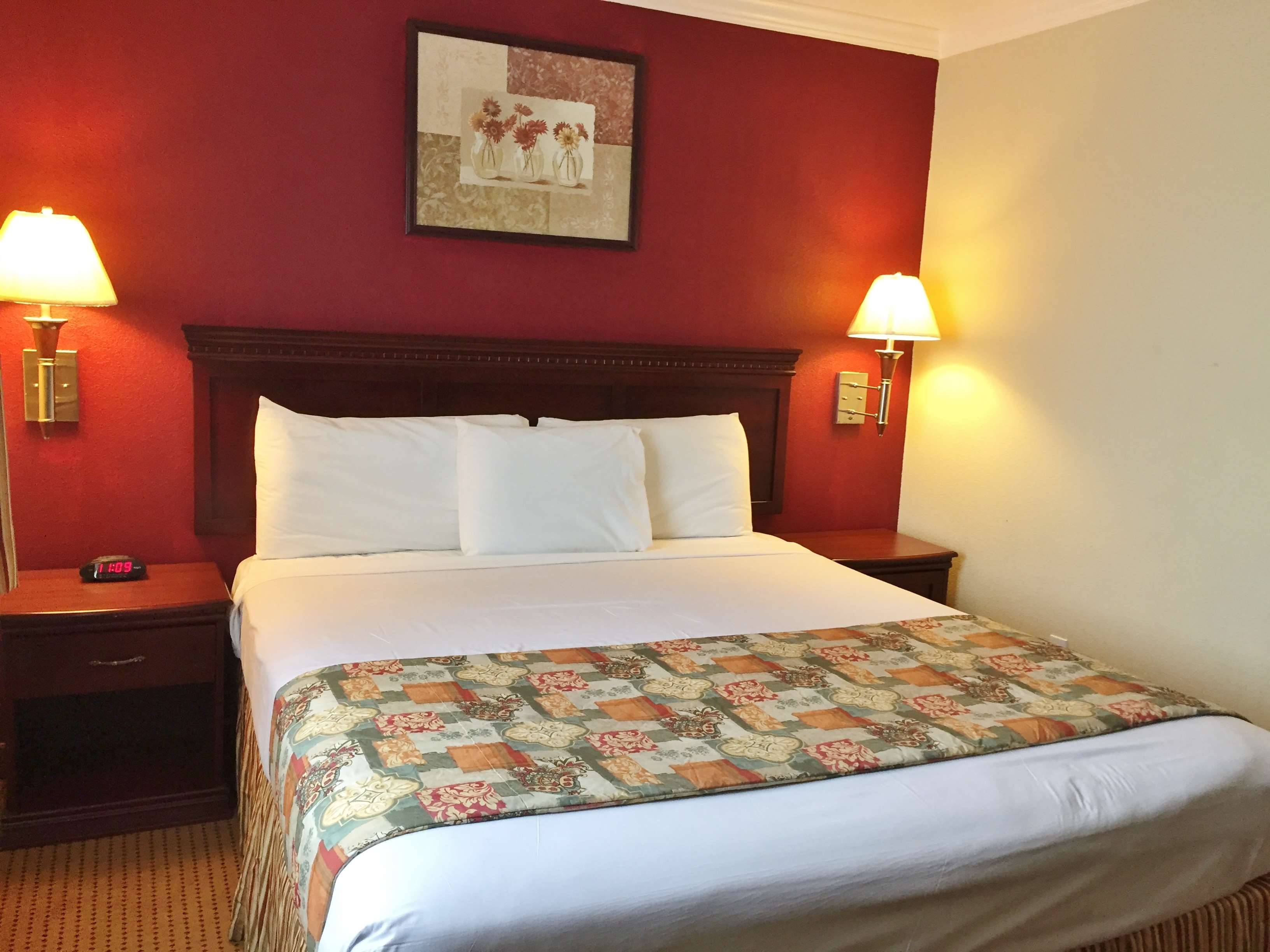 Americas Best Value Inn and Suites-Healdsburg