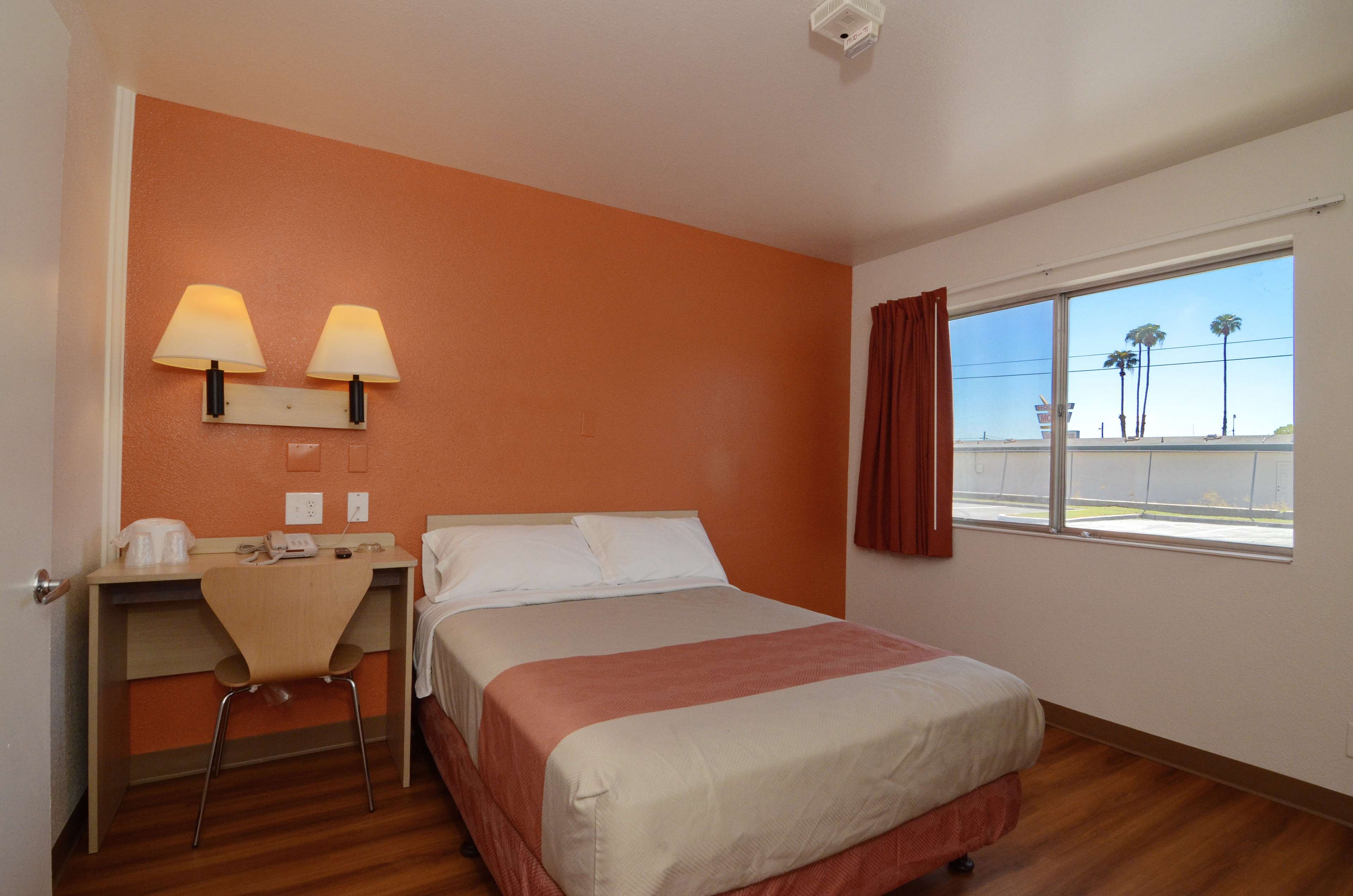 Motel 6 Indio - Palm Springs Area