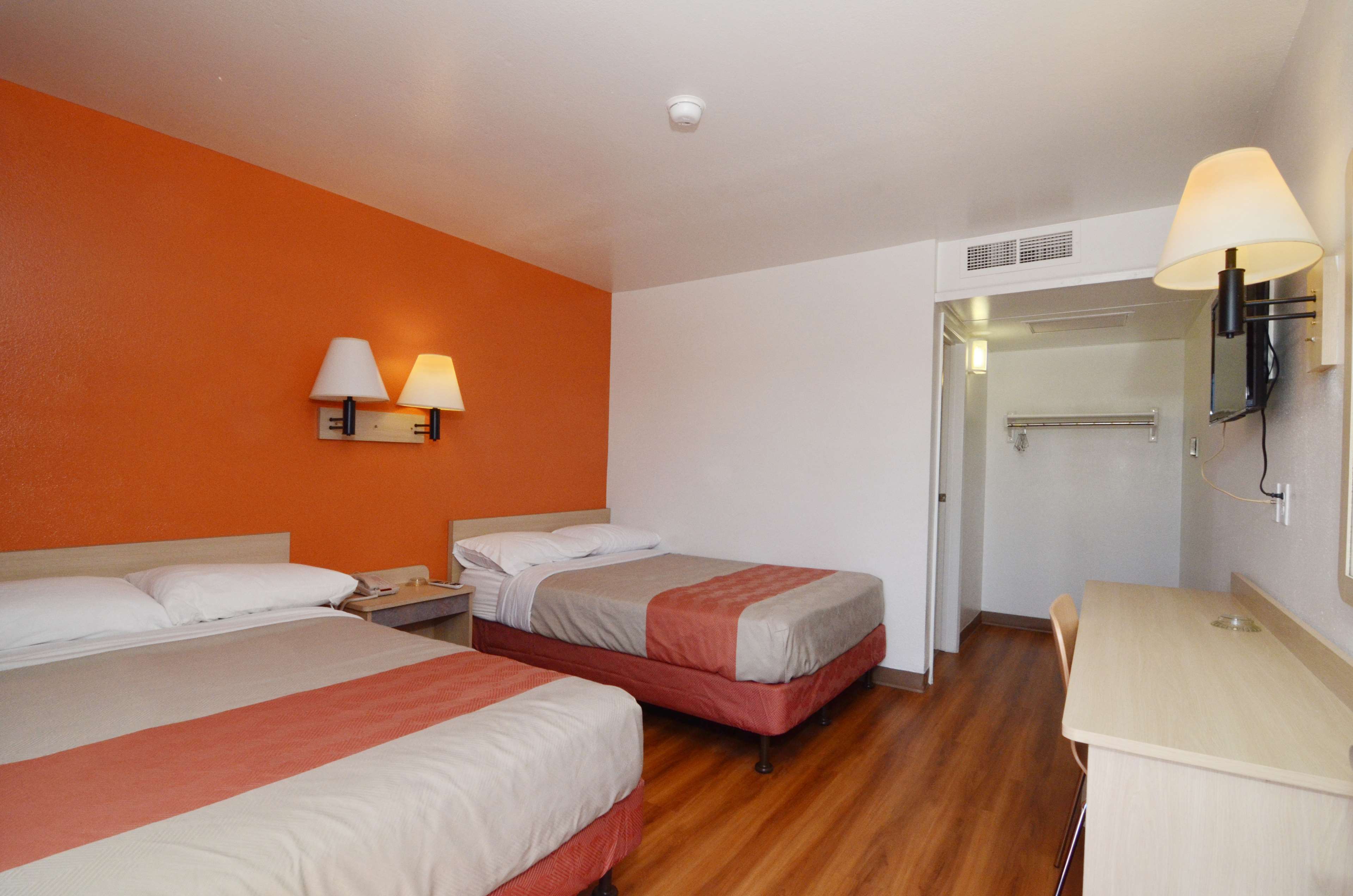 Motel 6 Indio - Palm Springs Area