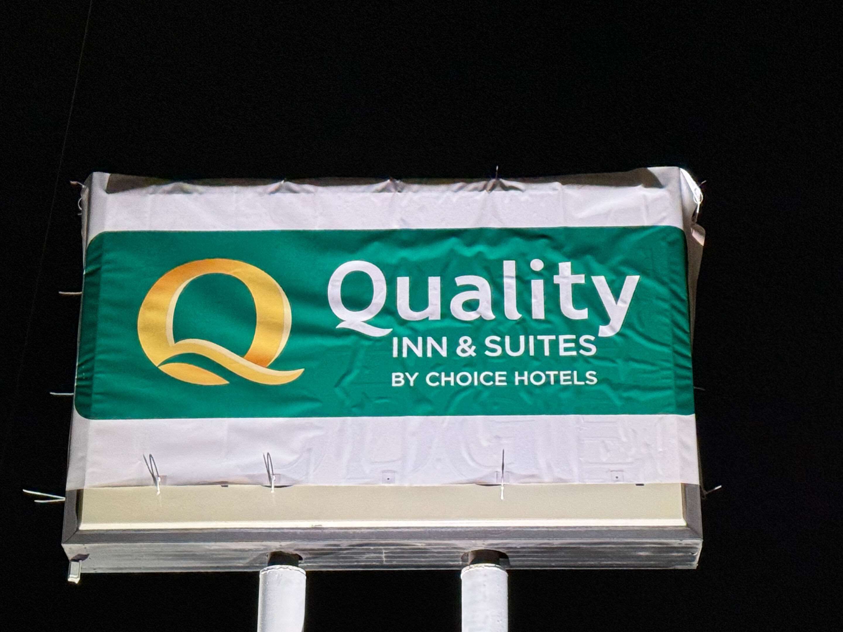 Quality Inn & Suites