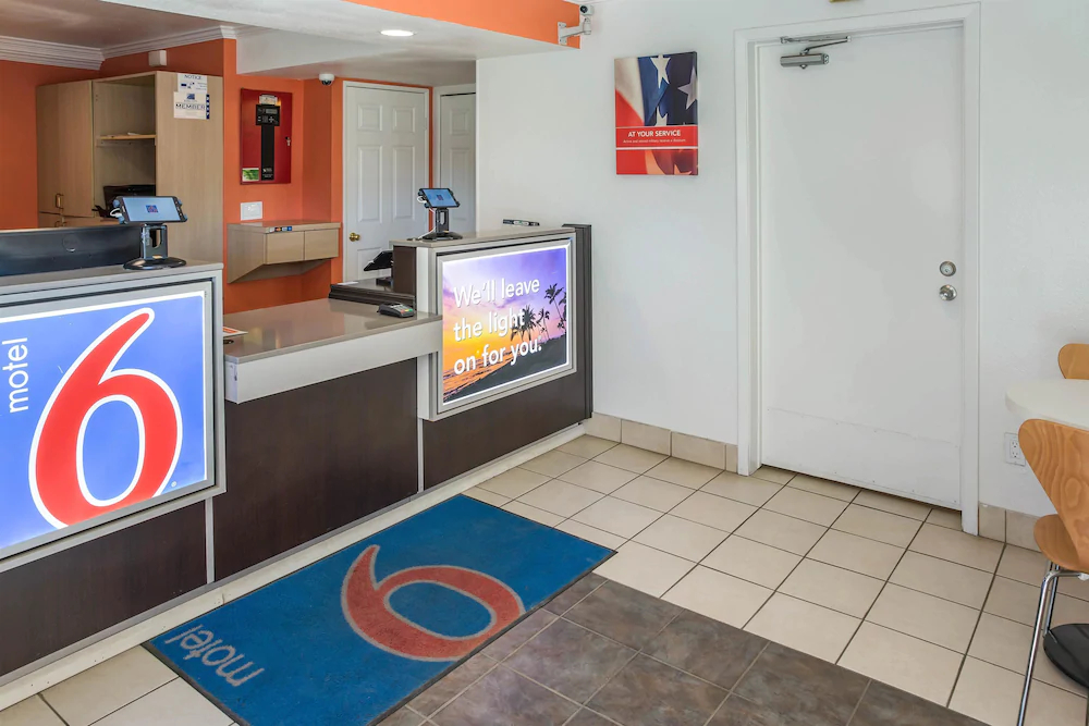Motel 6 King City CA