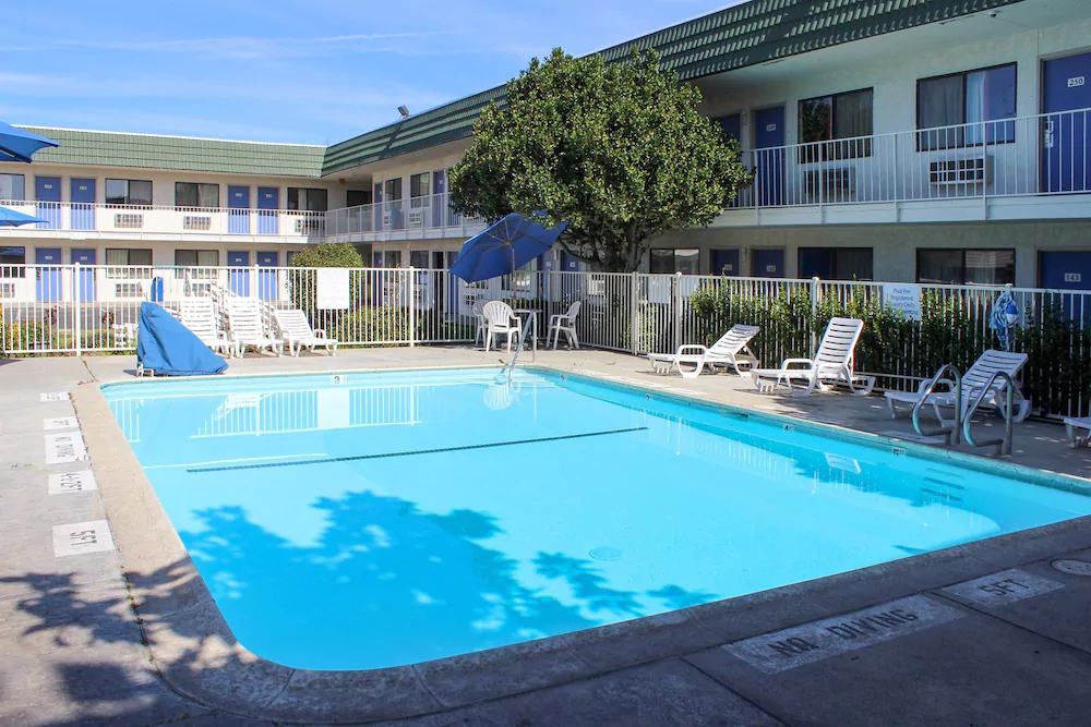 Motel 6 King City CA