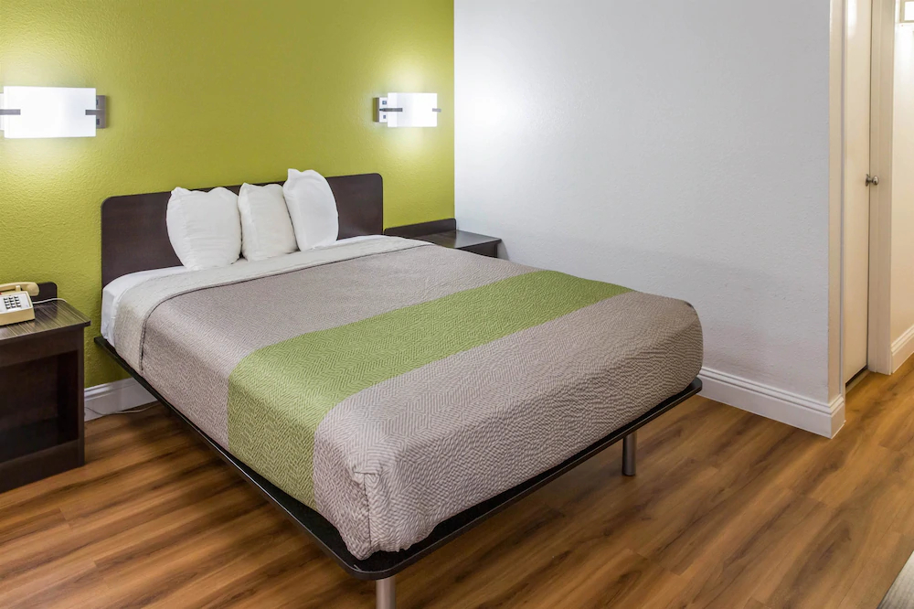 Motel 6 King City CA