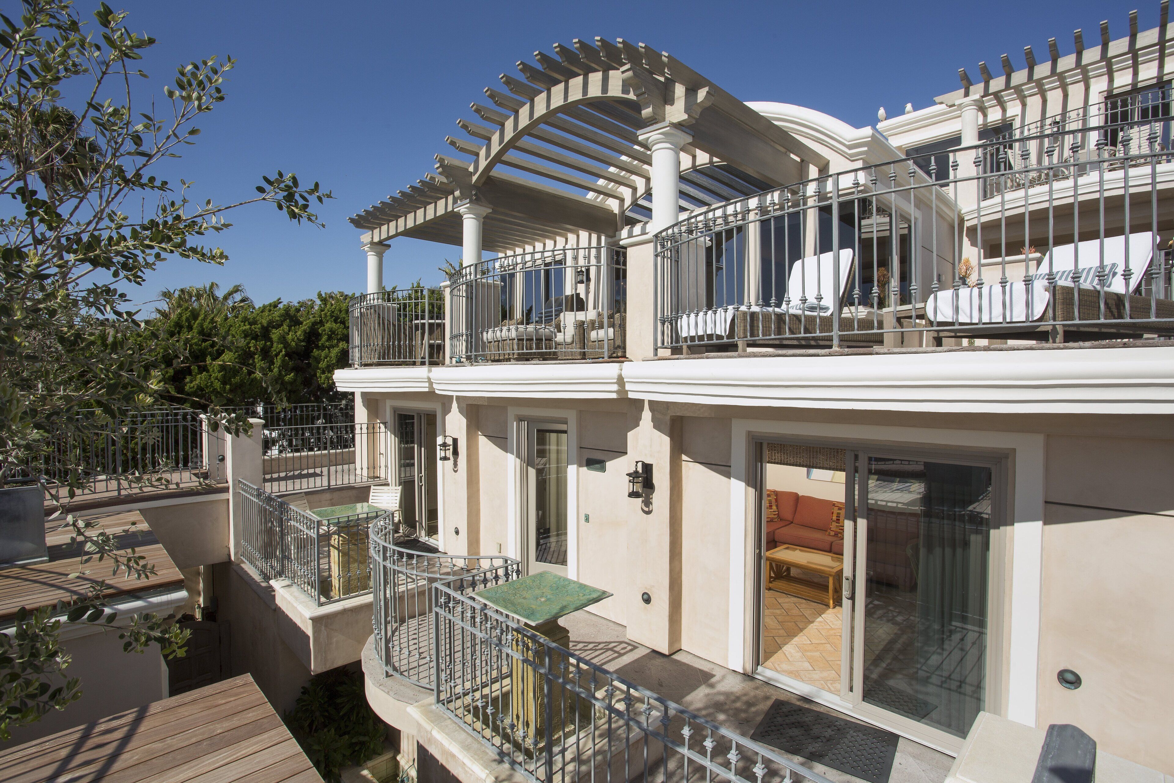 Sunset Cove Villas