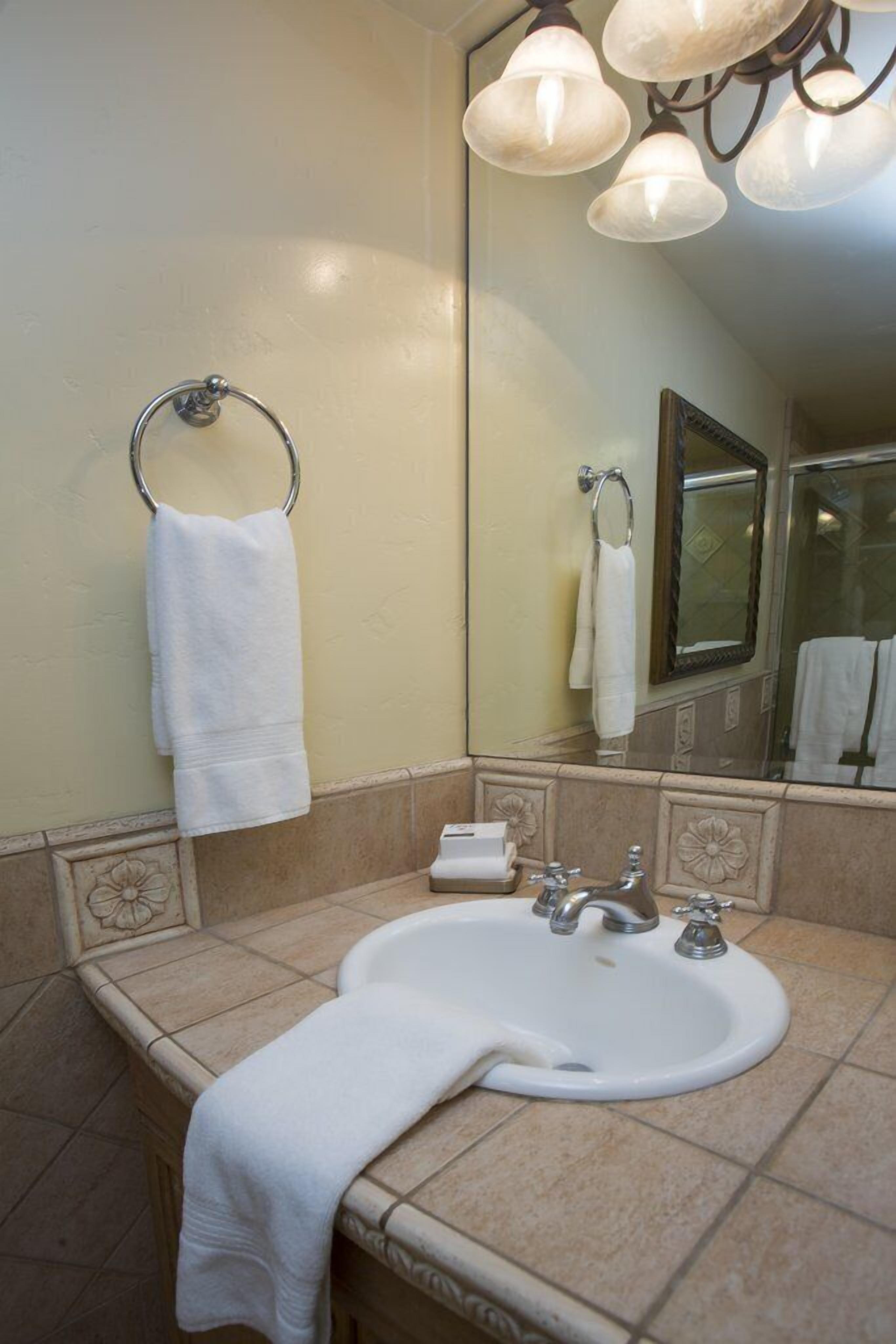 Sunset Cove Villas
