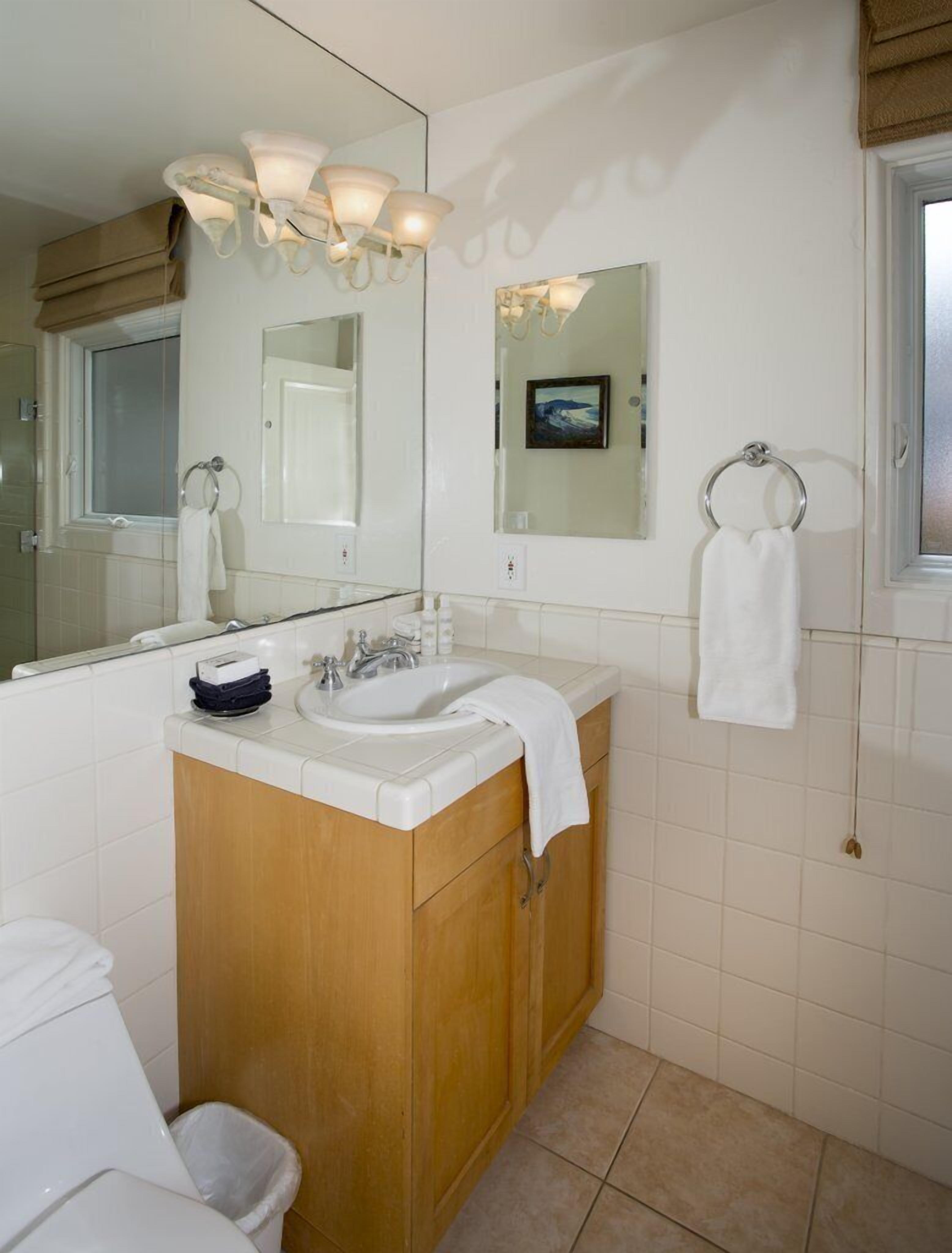 Sunset Cove Villas