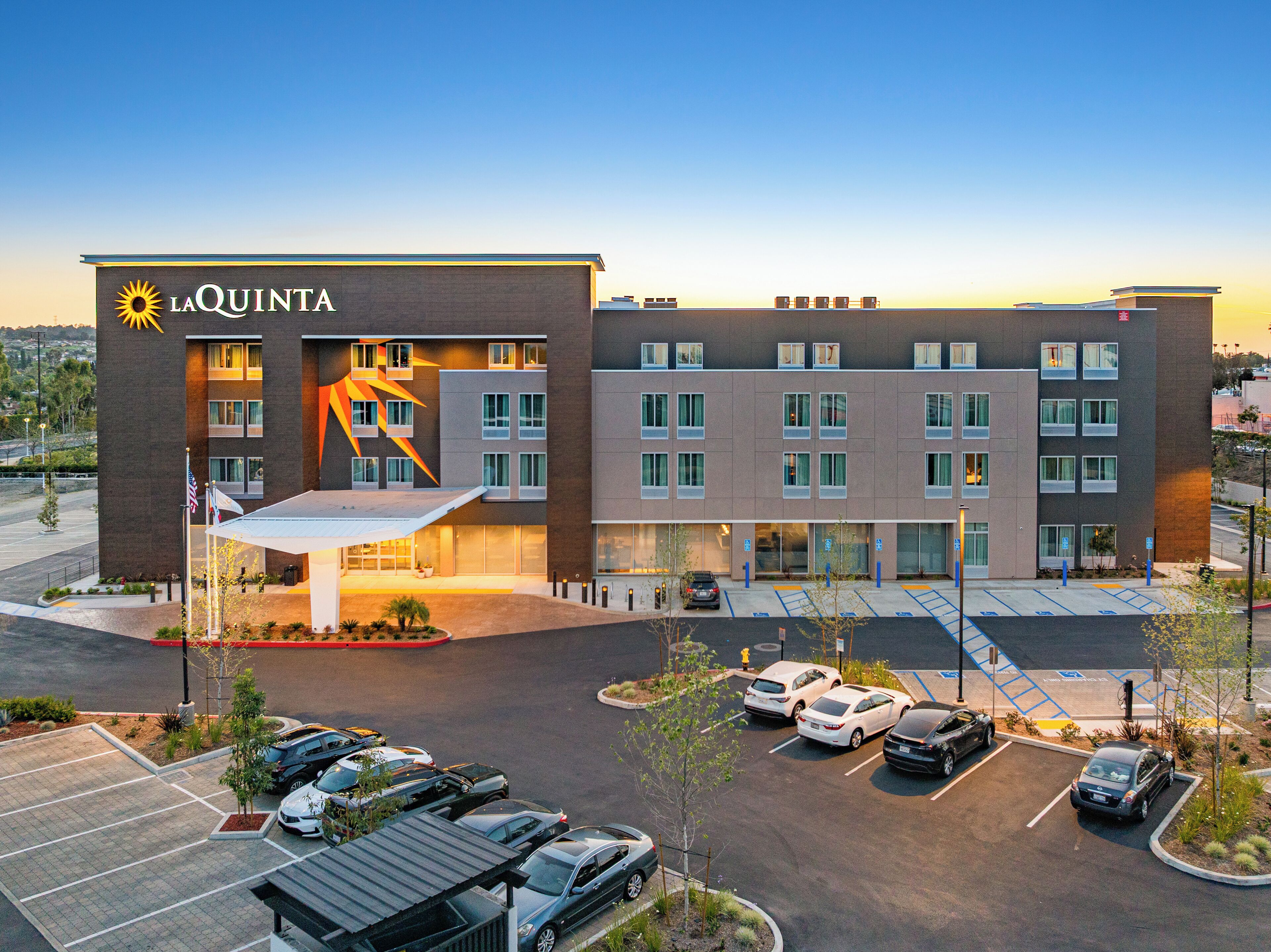 La Quinta Inn & Suites by Wyndham La Habra