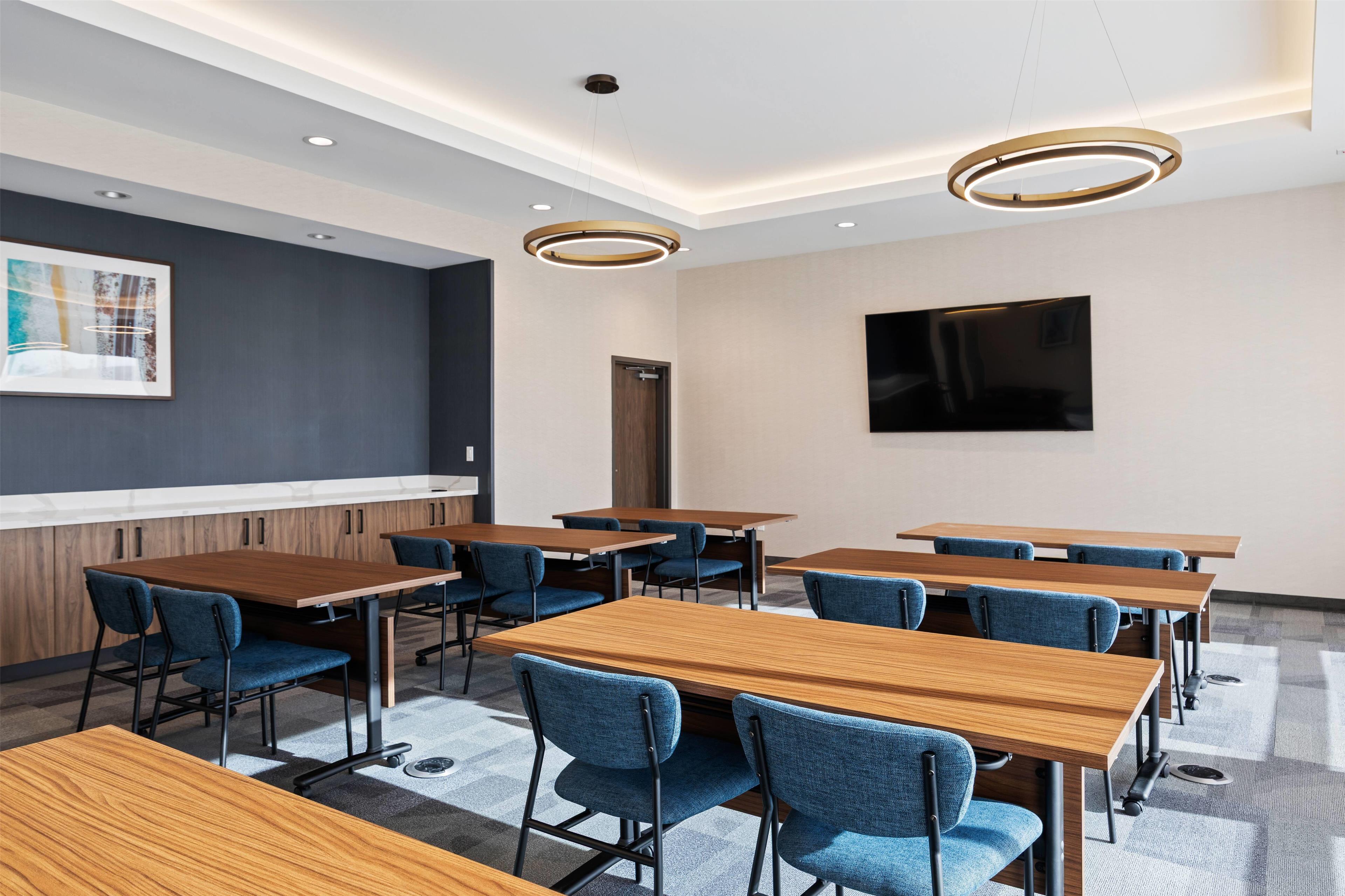 La Quinta Inn & Suites by Wyndham La Habra