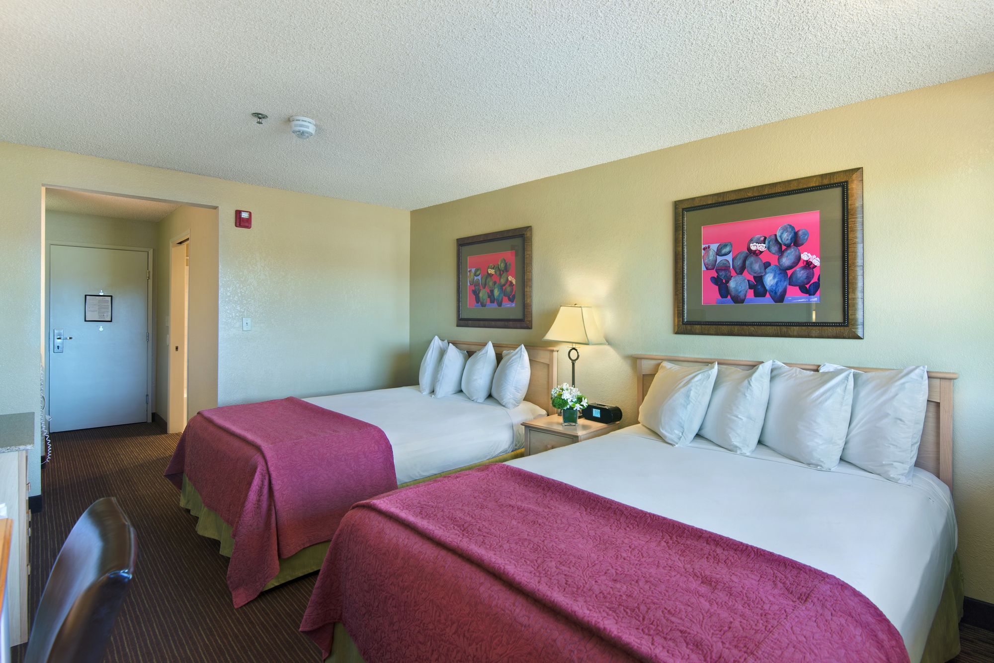 Oxnard Inn Lancaster