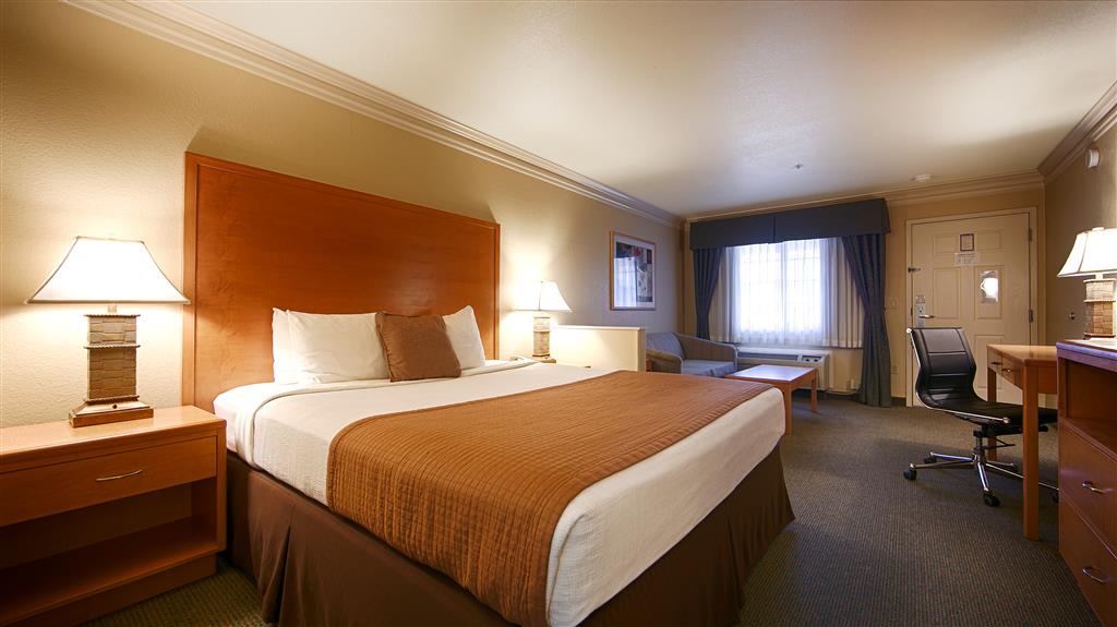 Best Western Inn & Suites Lemoore