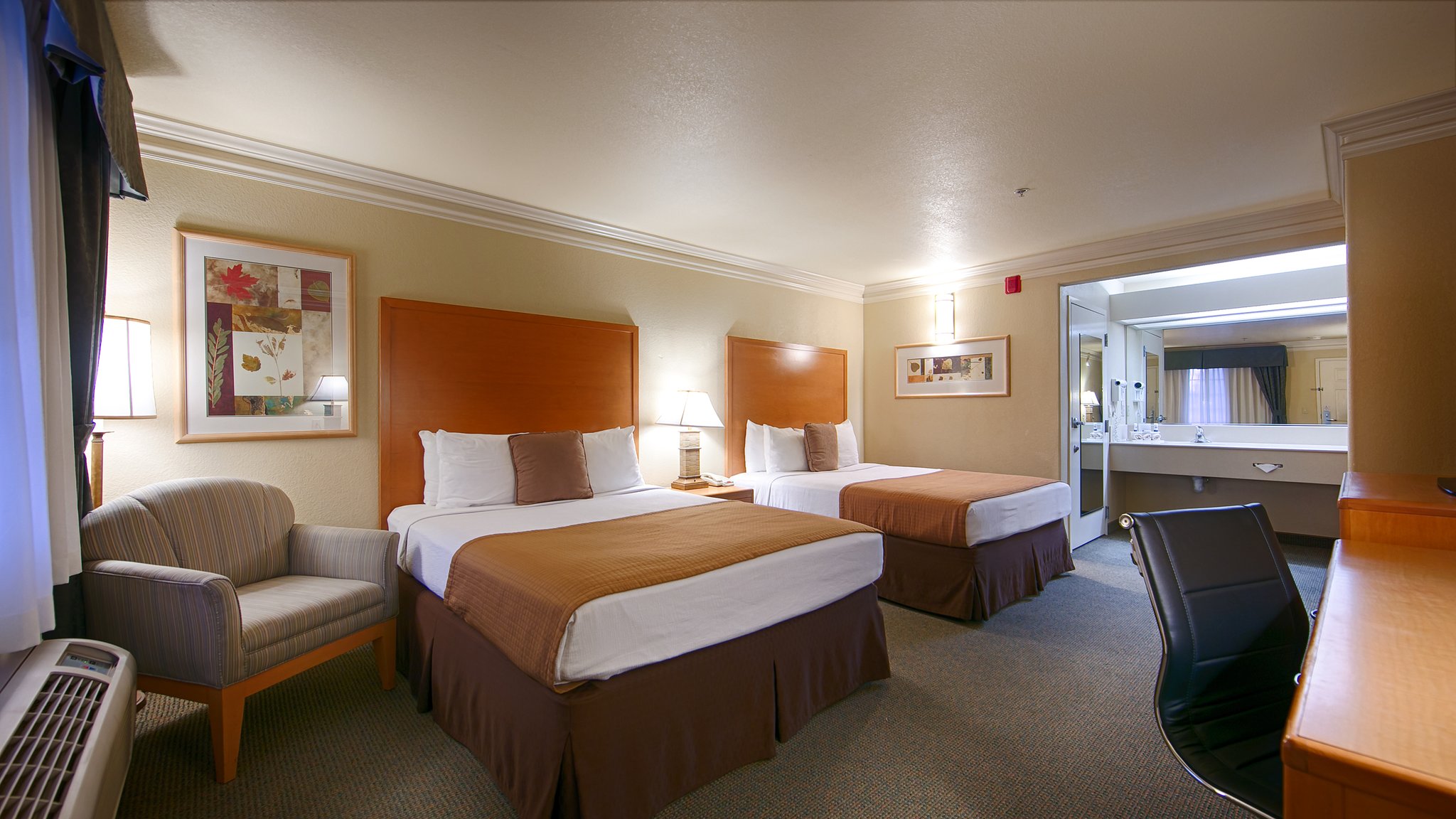 Best Western Inn & Suites Lemoore