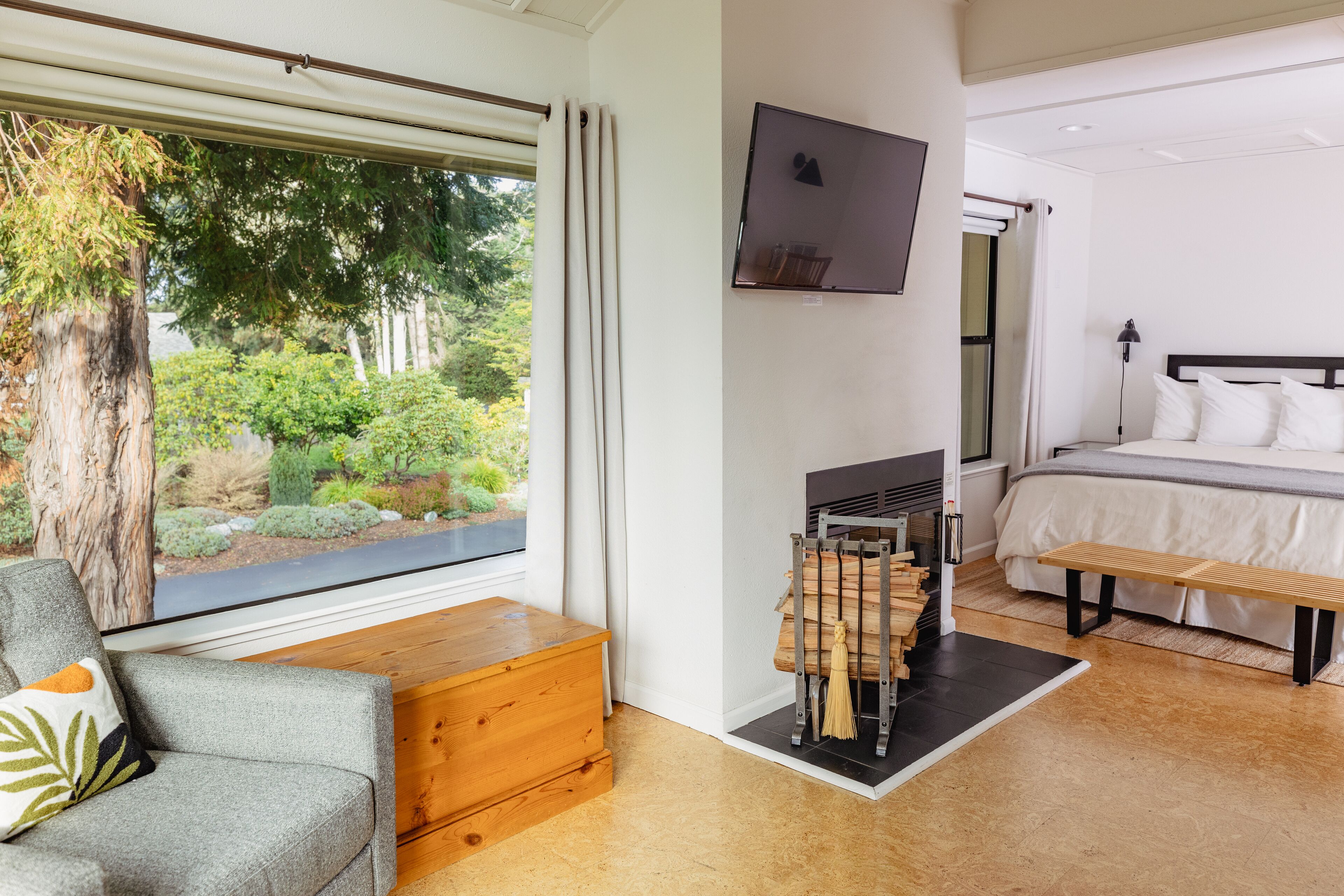 SCP Mendocino Inn and Farm