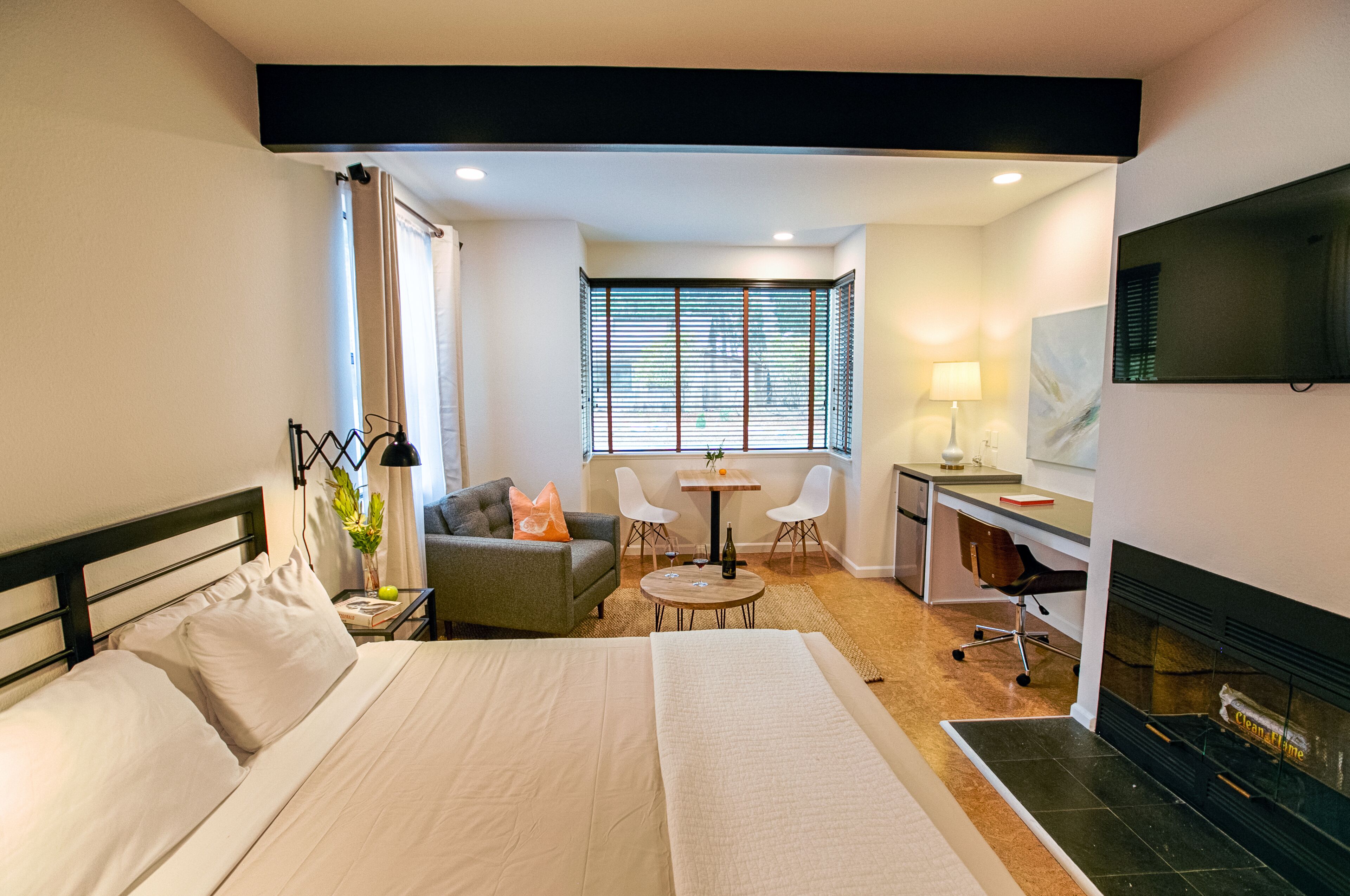 SCP Mendocino Inn and Farm