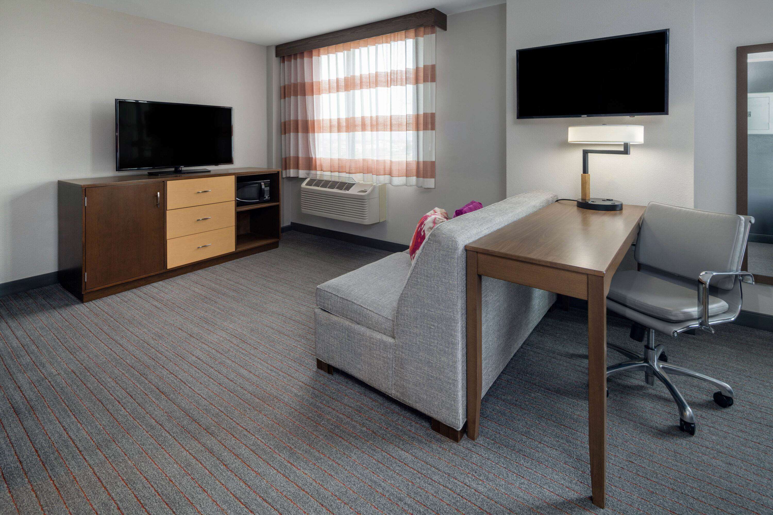 Hilton Garden Inn LAX Los Angeles Airport