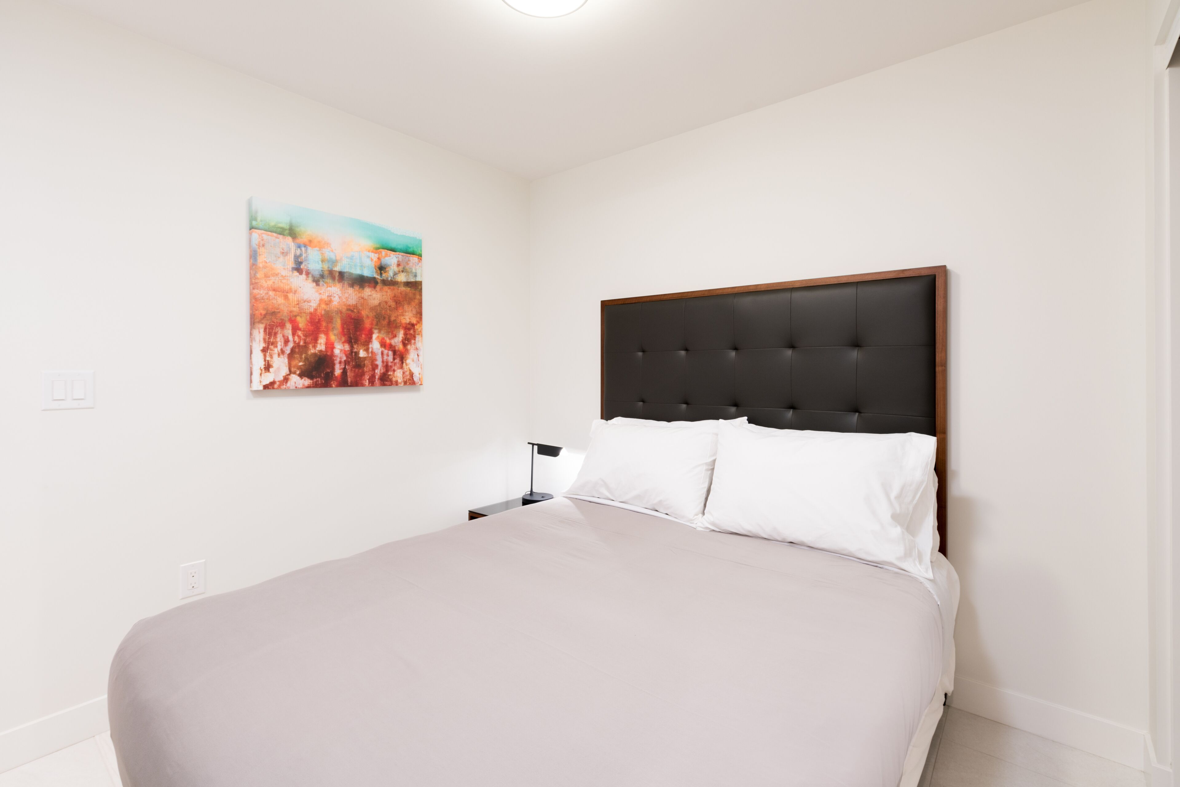 Level Hotels & Furnished Suites - Downtown South Olive