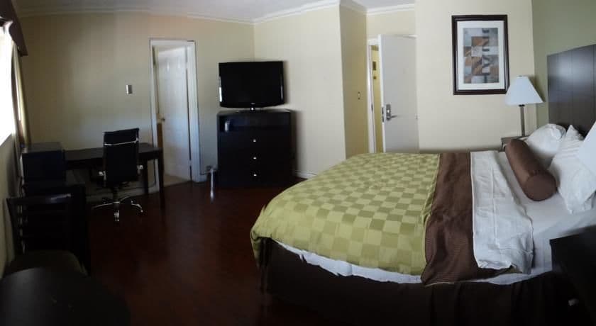 Metropolitan Inn & Suites