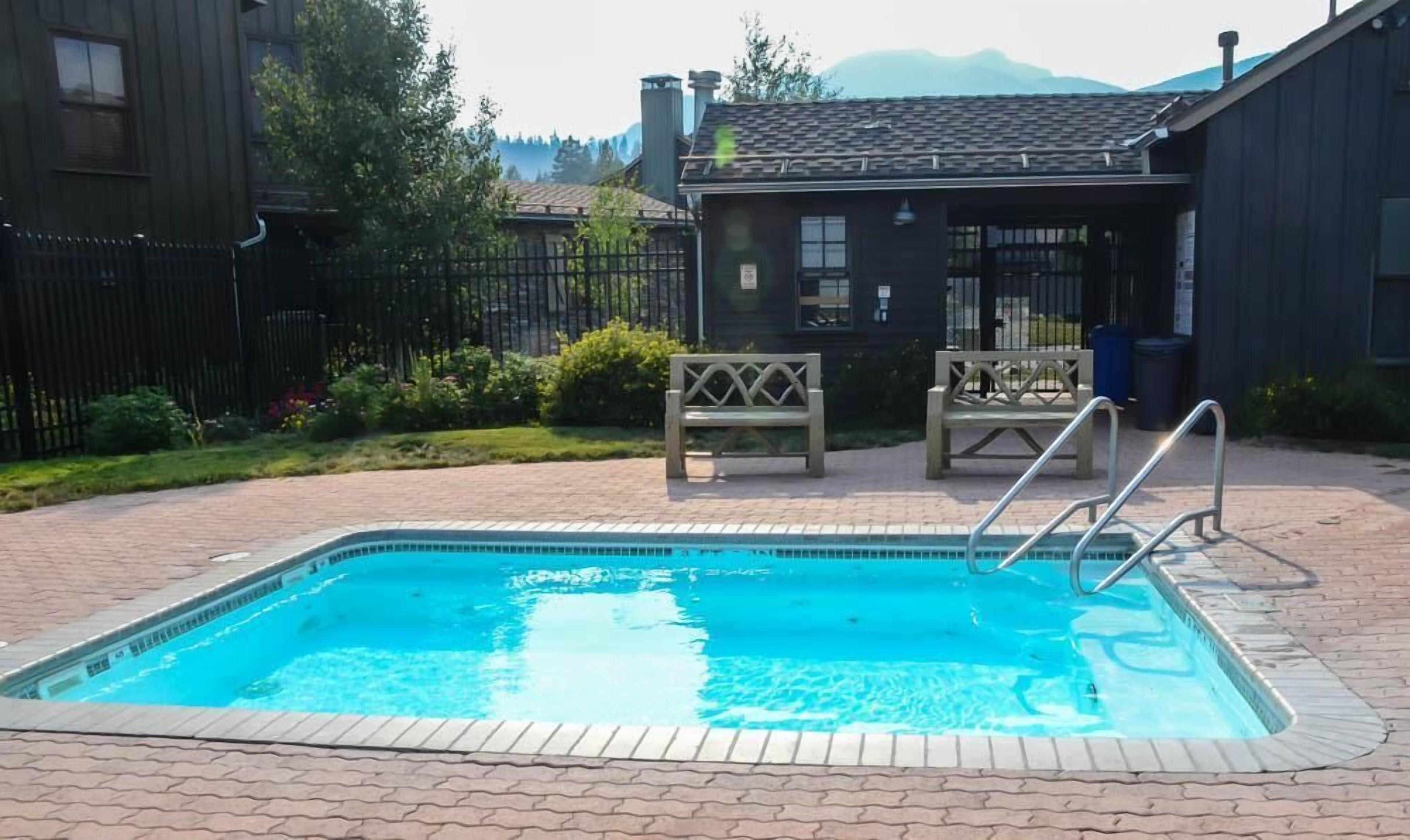 SnowCreek The Lodges