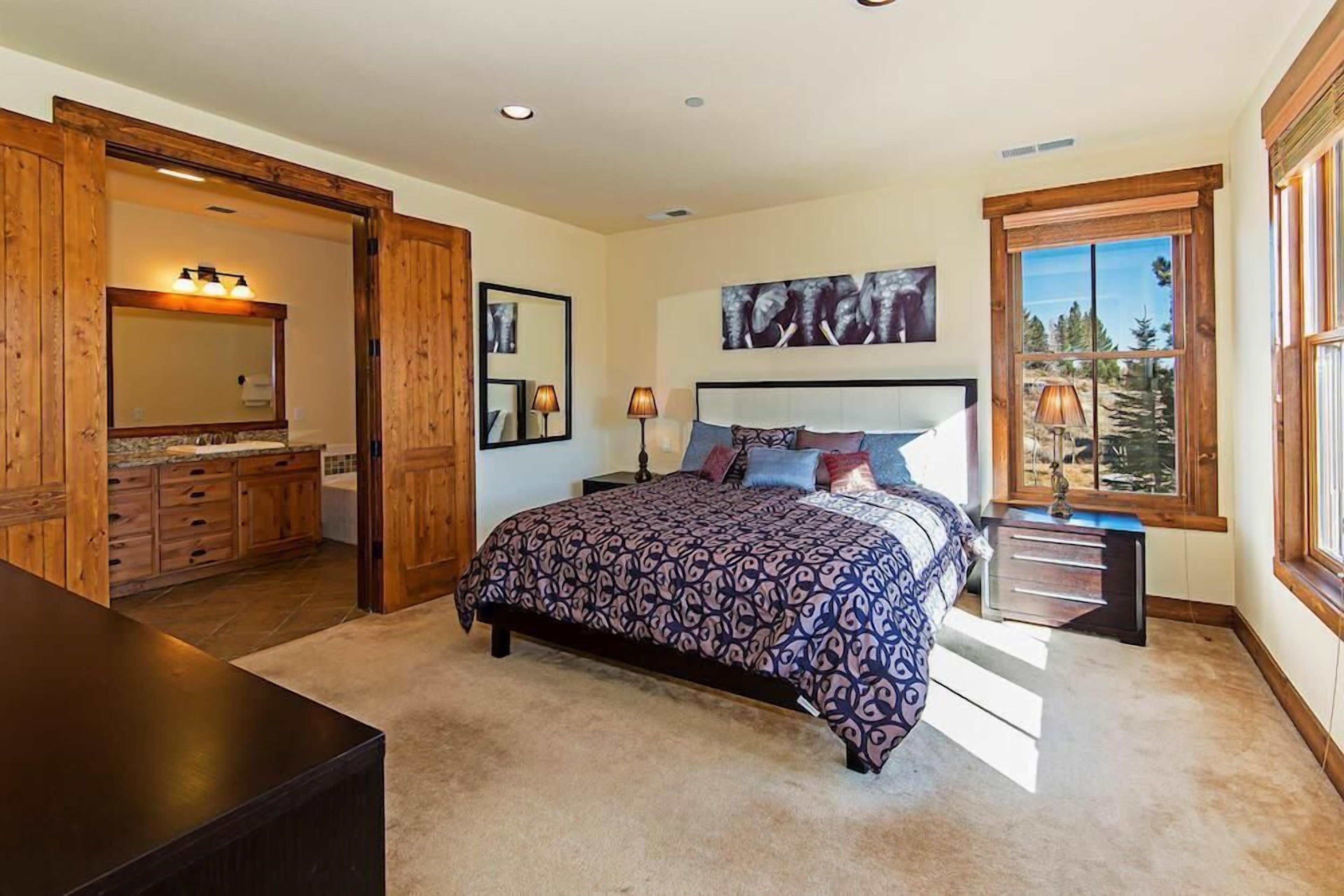 SnowCreek The Lodges