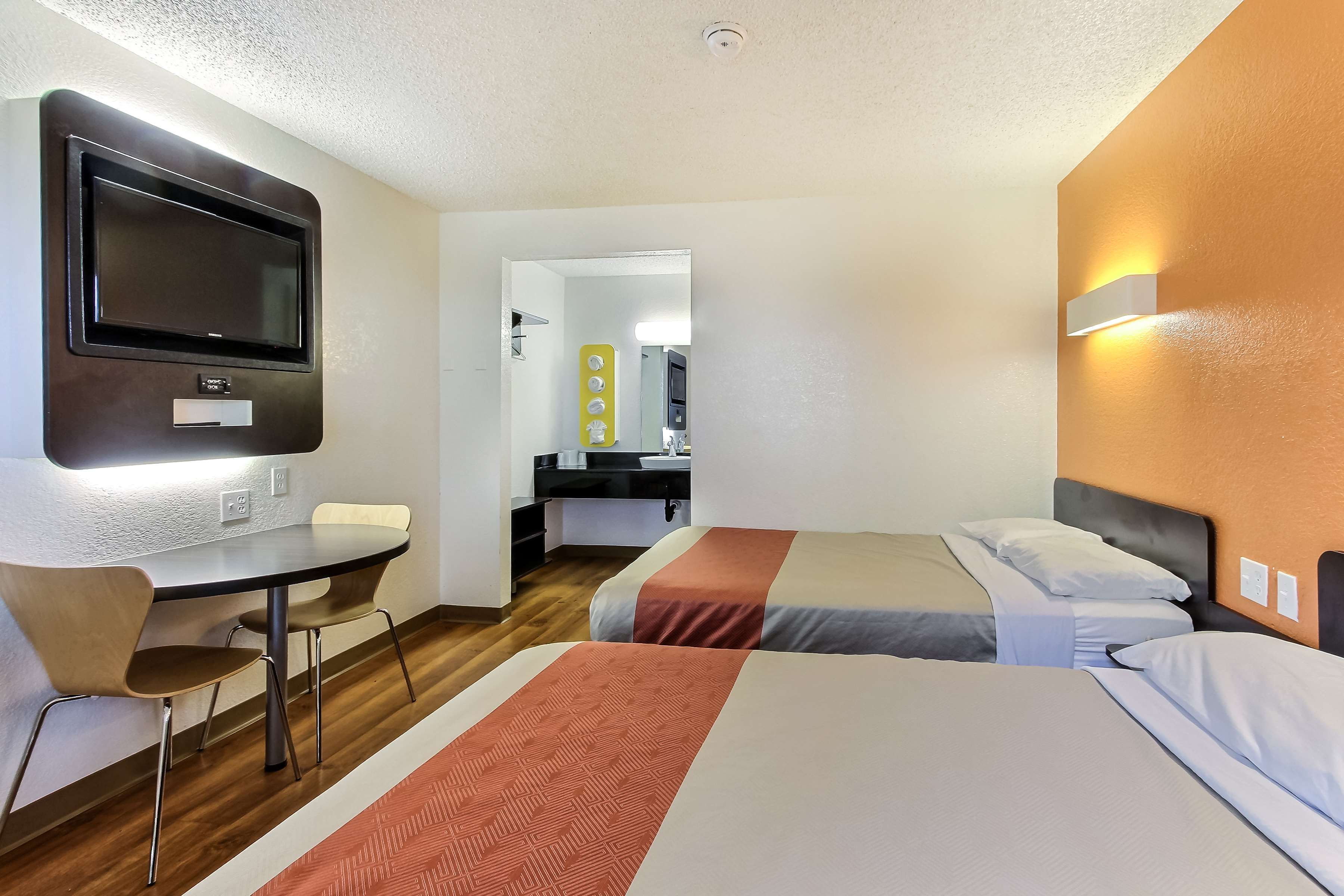 Motel 6 Monterey - Marina