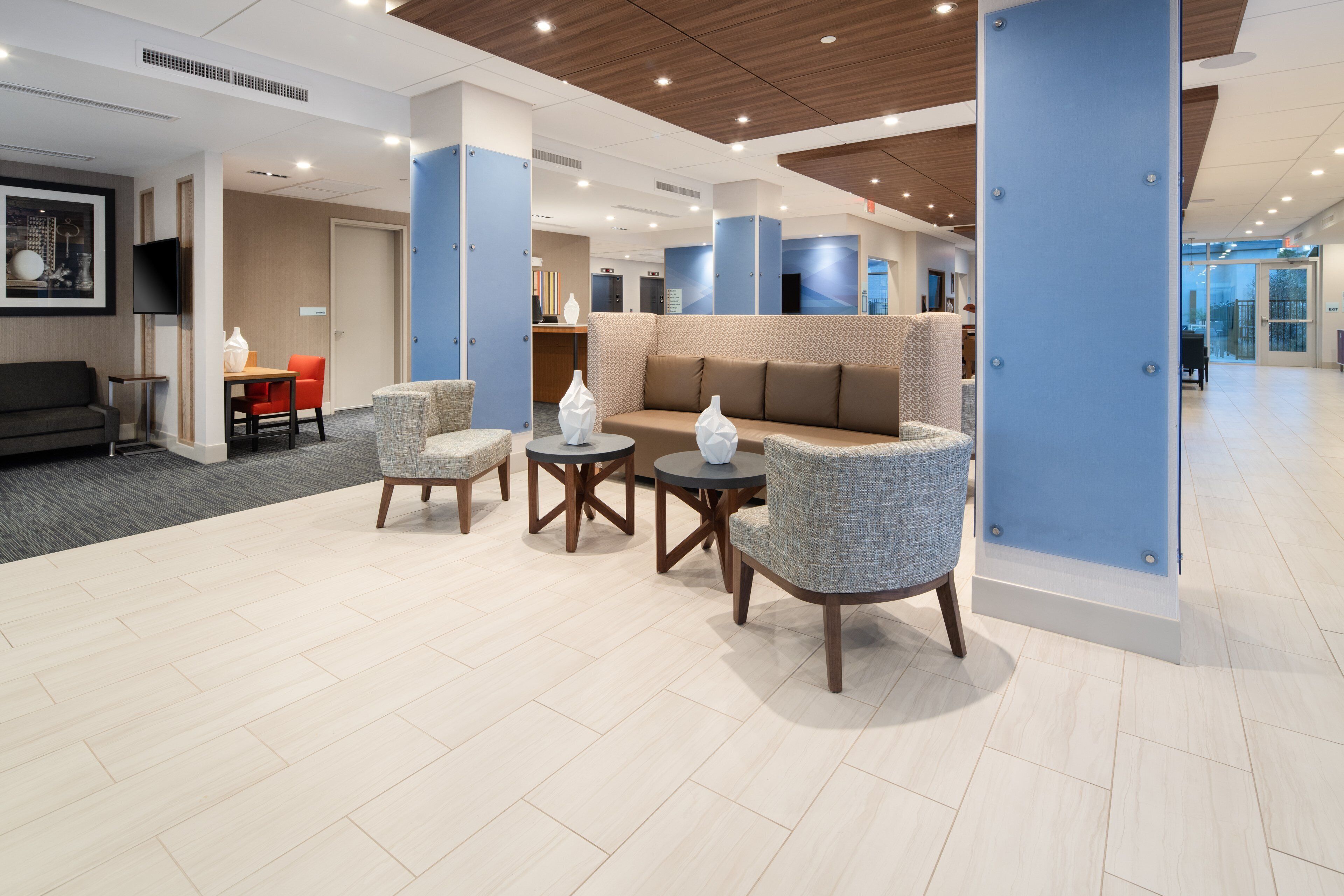 Holiday Inn Express & Suites Murrieta