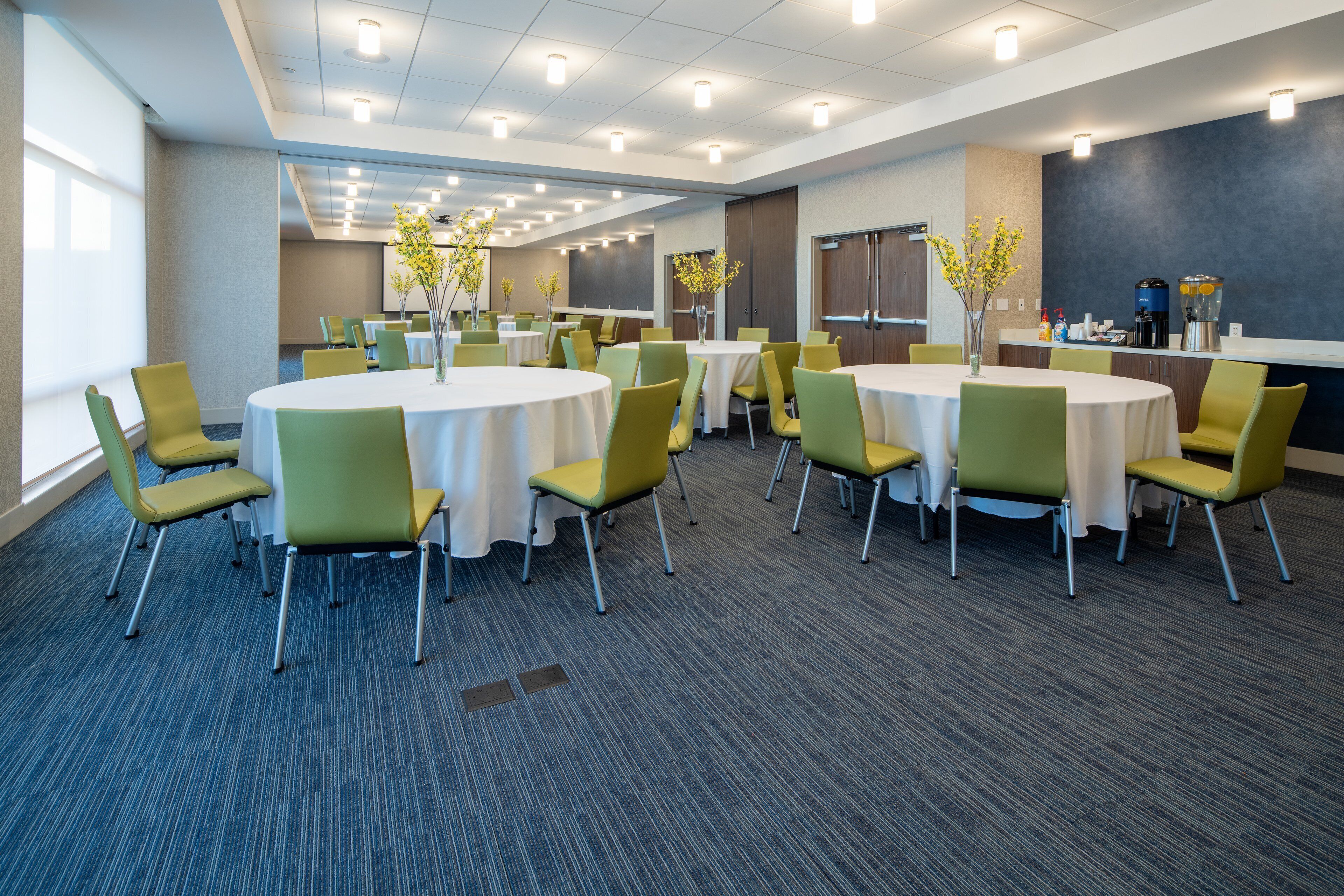 Holiday Inn Express & Suites Murrieta