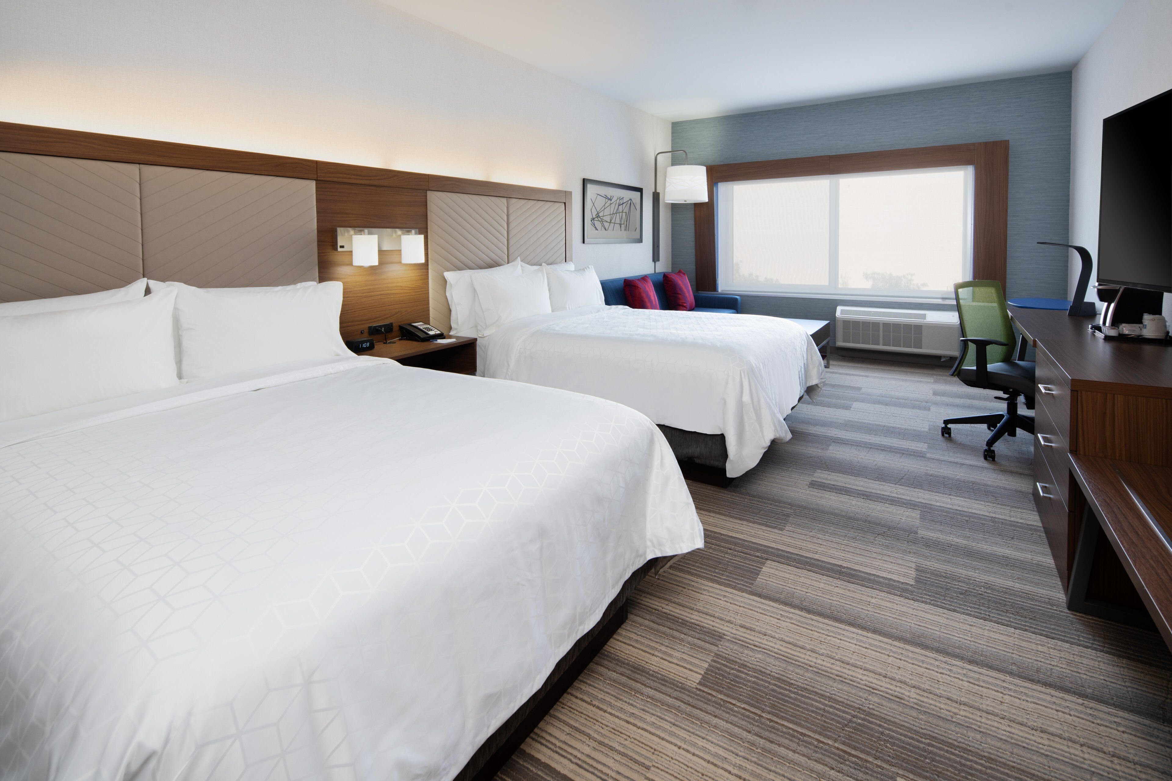 Holiday Inn Express & Suites Murrieta