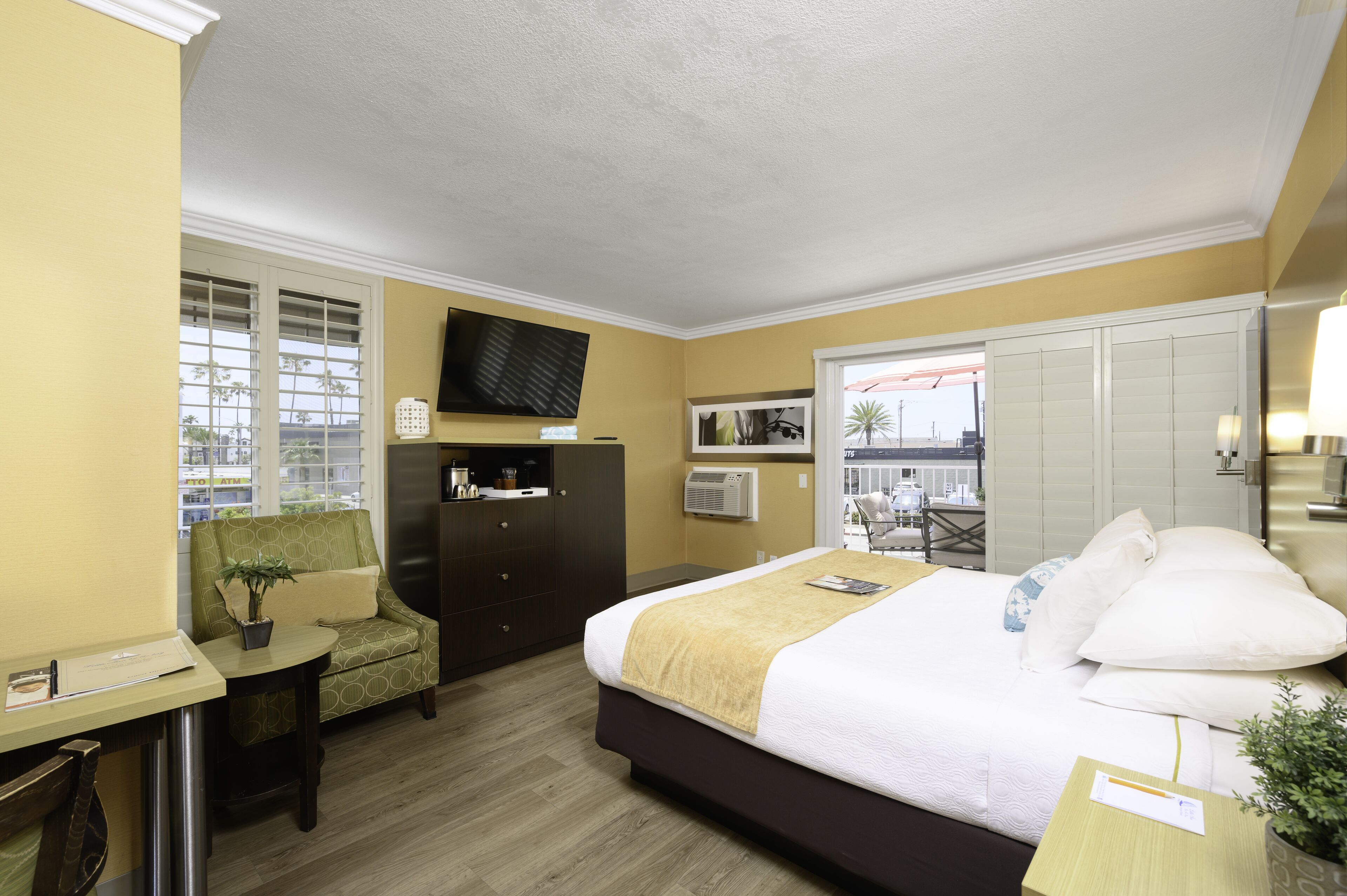 Little Inn by The Bay Newport Beach Hotel