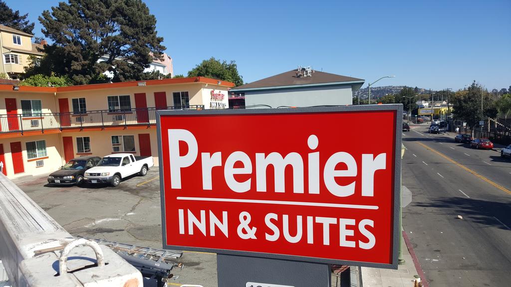 Premier Inn & Suites