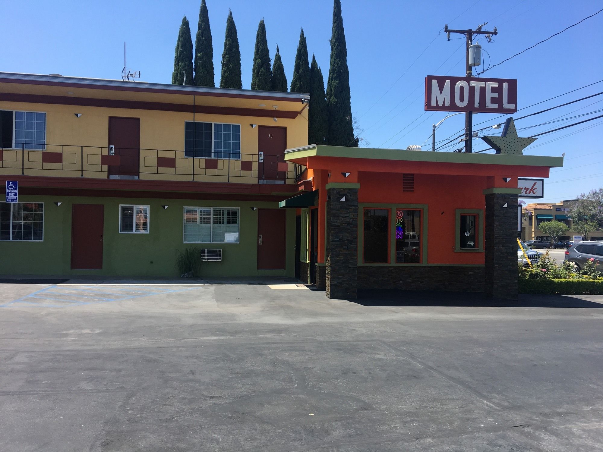 Orange Villa Park Motel