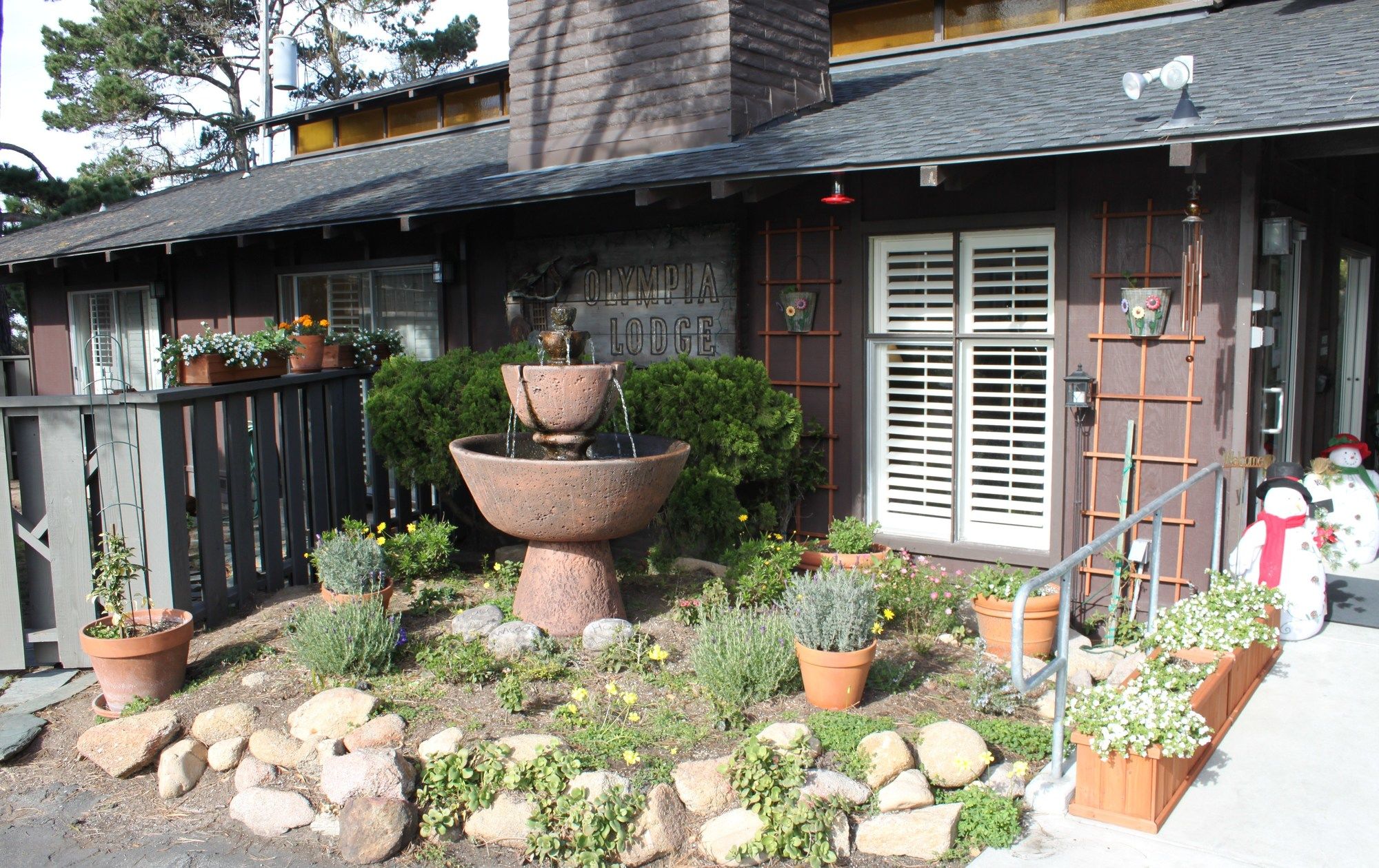 The Olympia Lodge