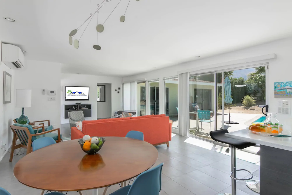 Desert Coral Oasis House