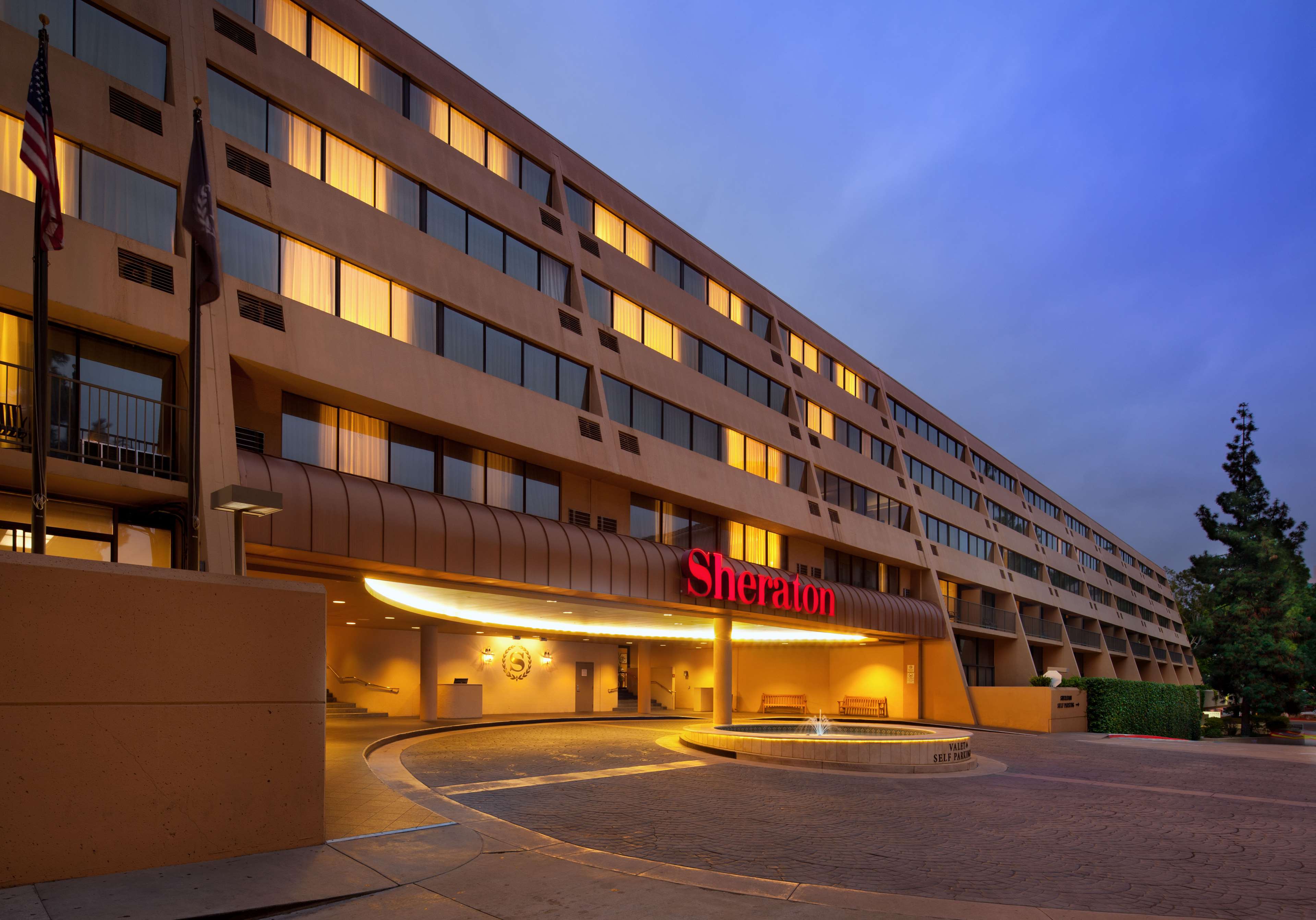 Hotel Dena, Pasadena Los Angeles, a Tribute Portfolio Hotel