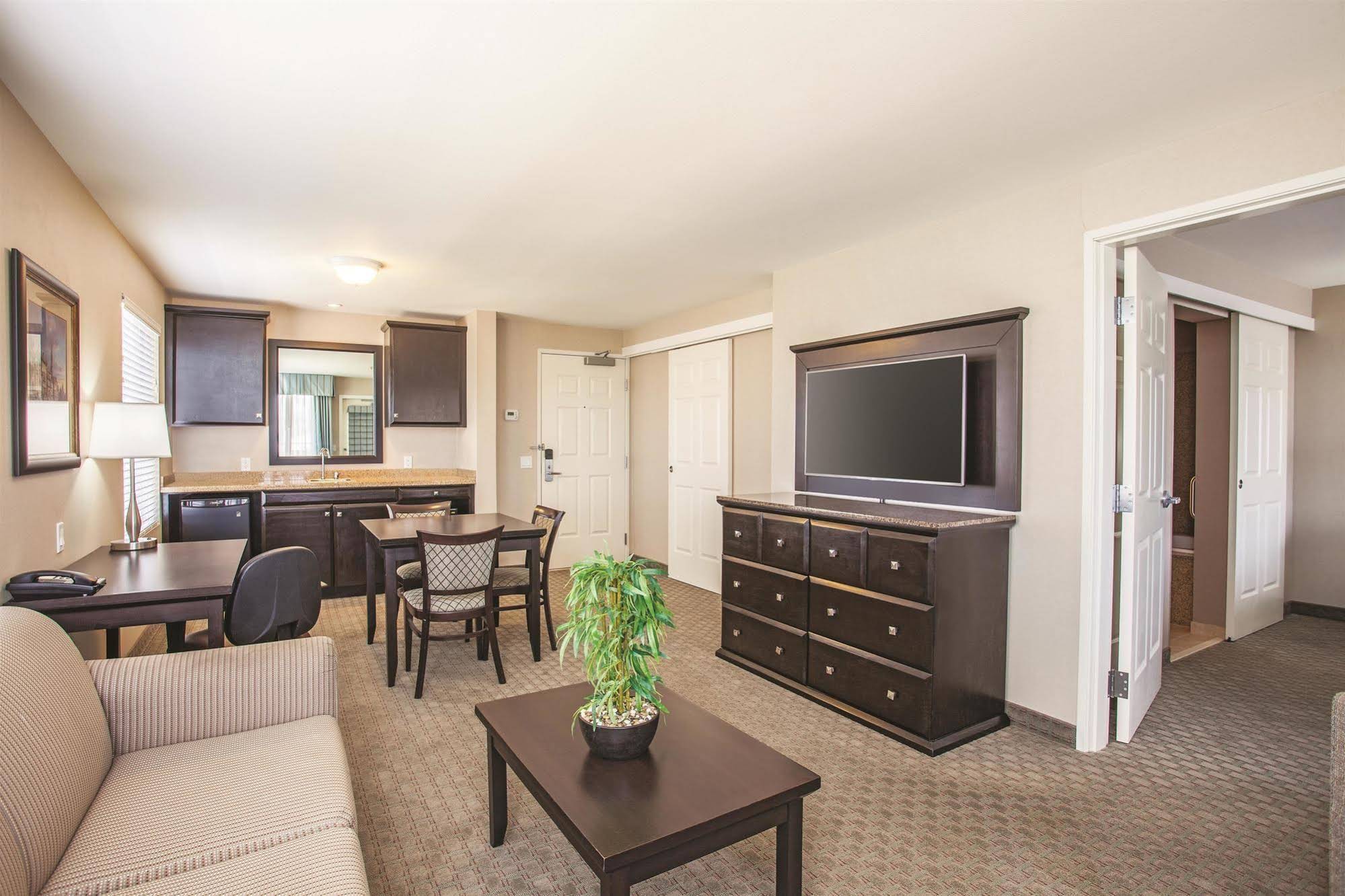 La Quinta Inn & Suites by Wyndham Paso Robles