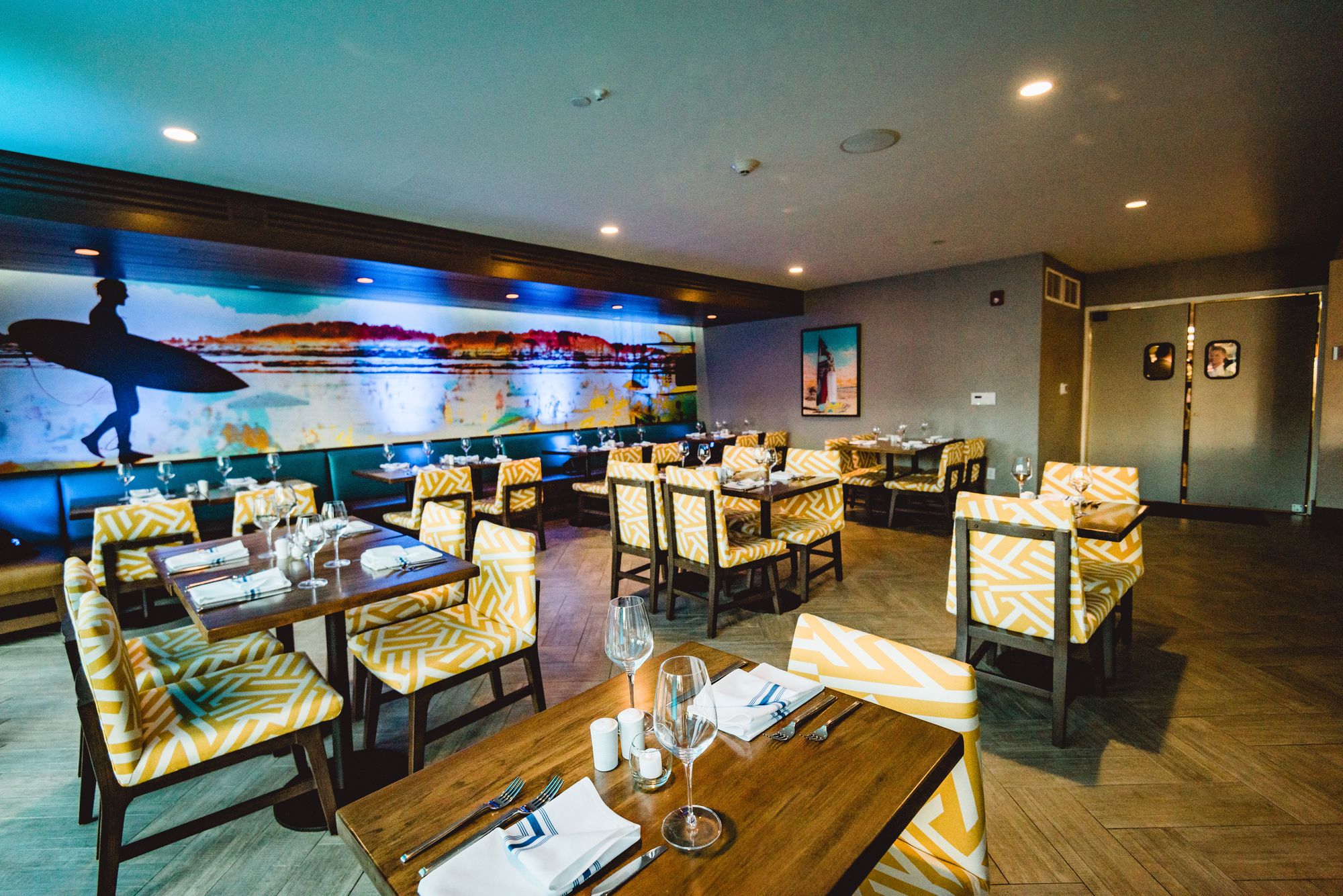 Inn at the Pier Pismo Beach, Curio Collection by Hilton
