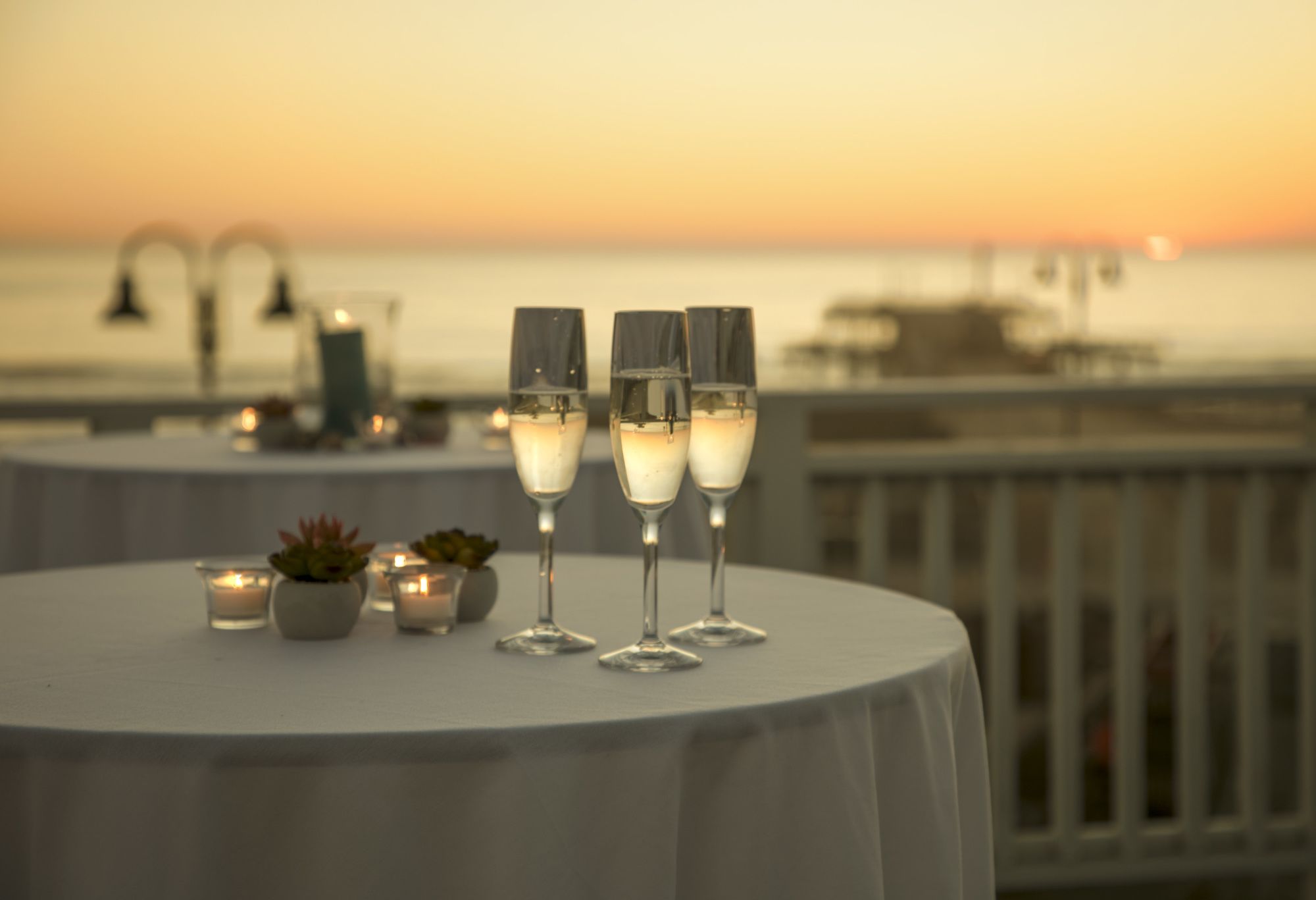 Inn at the Pier Pismo Beach, Curio Collection by Hilton