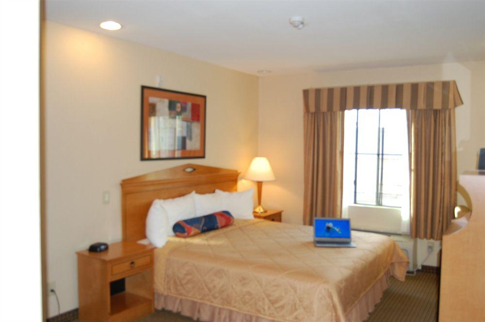 Pleasant Hill Inn