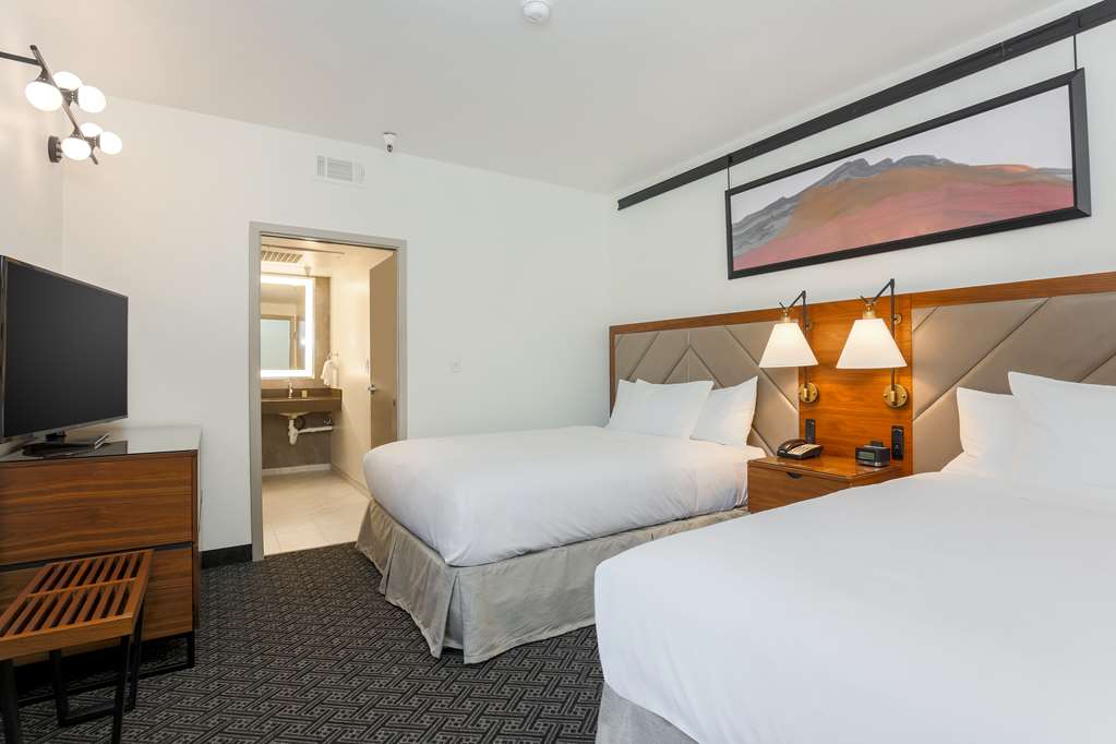 DoubleTree Suites by Hilton Sacramento - Rancho Cordova