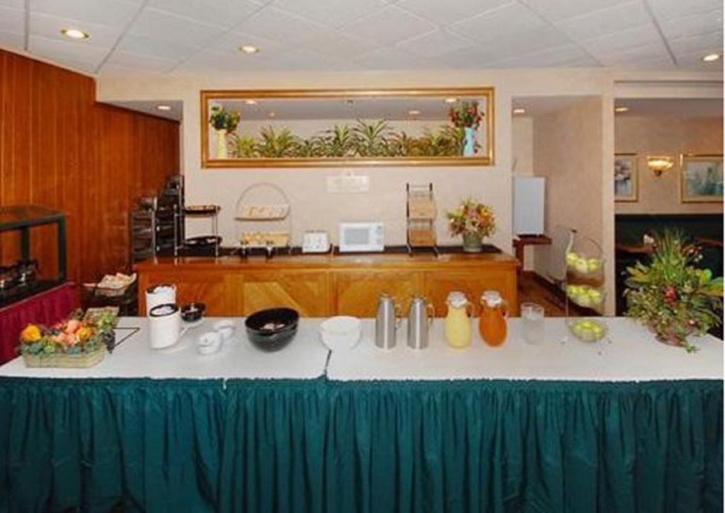 Super 8 by Wyndham Red Bluff