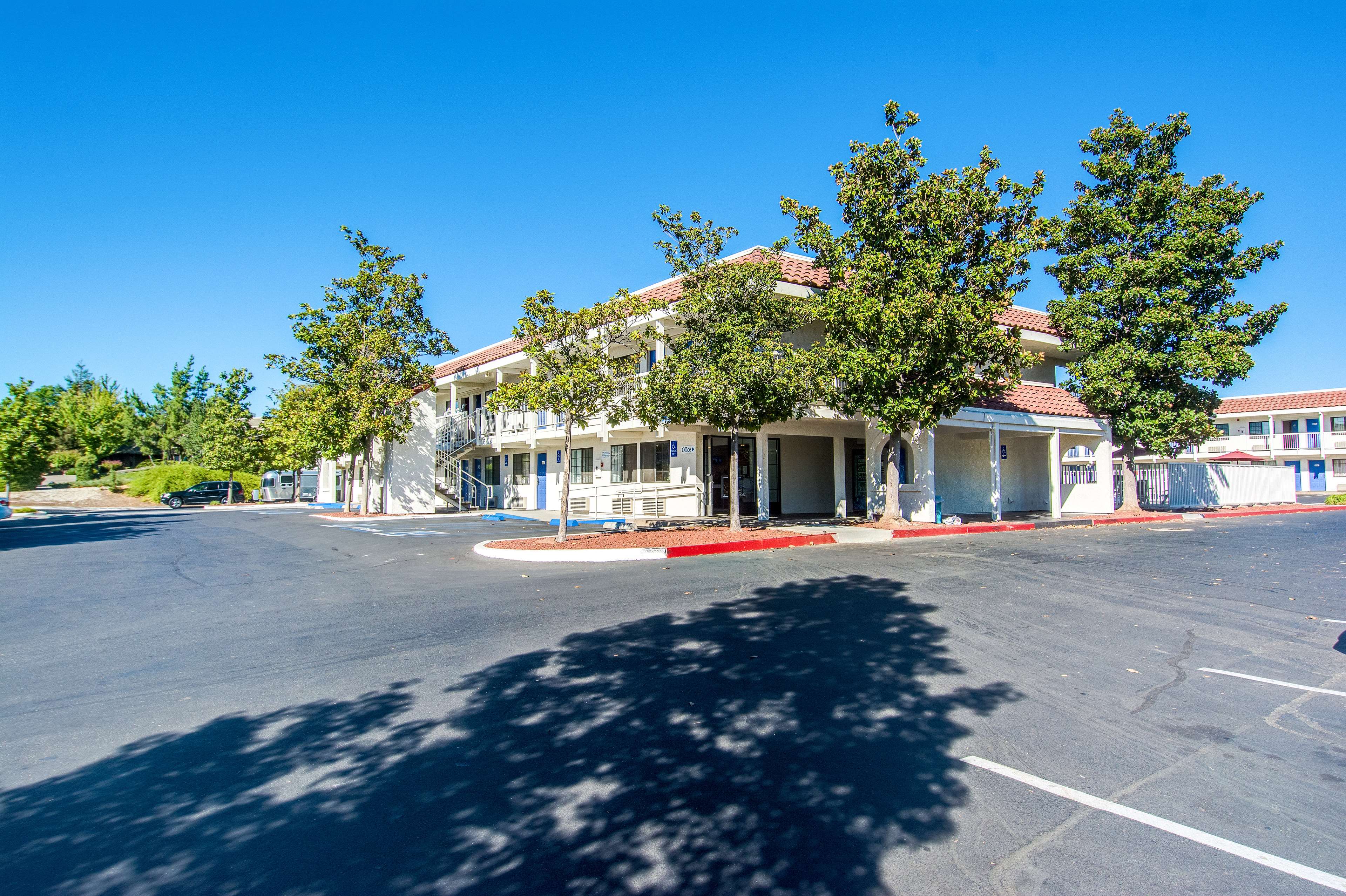 Motel 6 Redding South