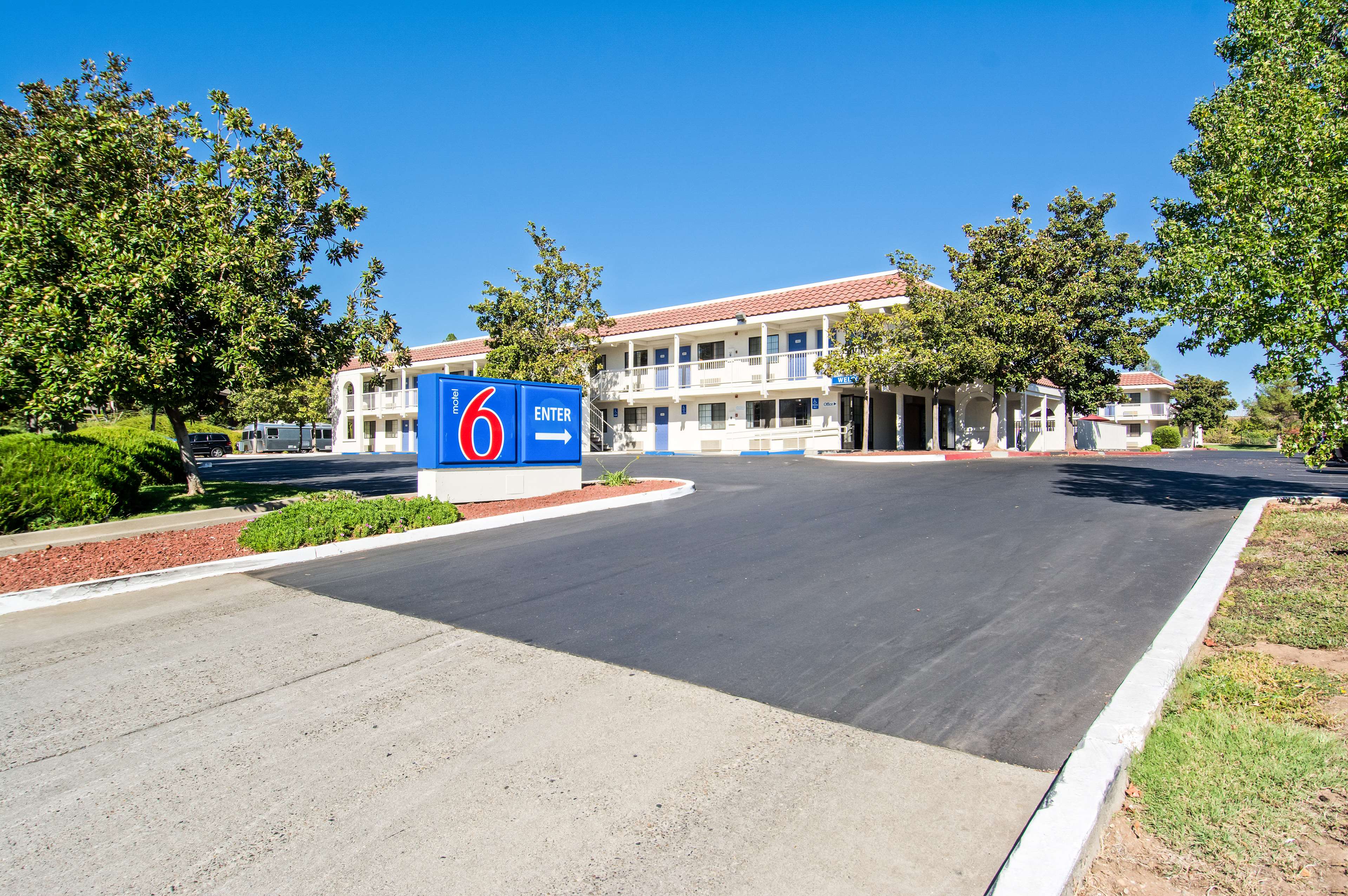 Motel 6 Redding South