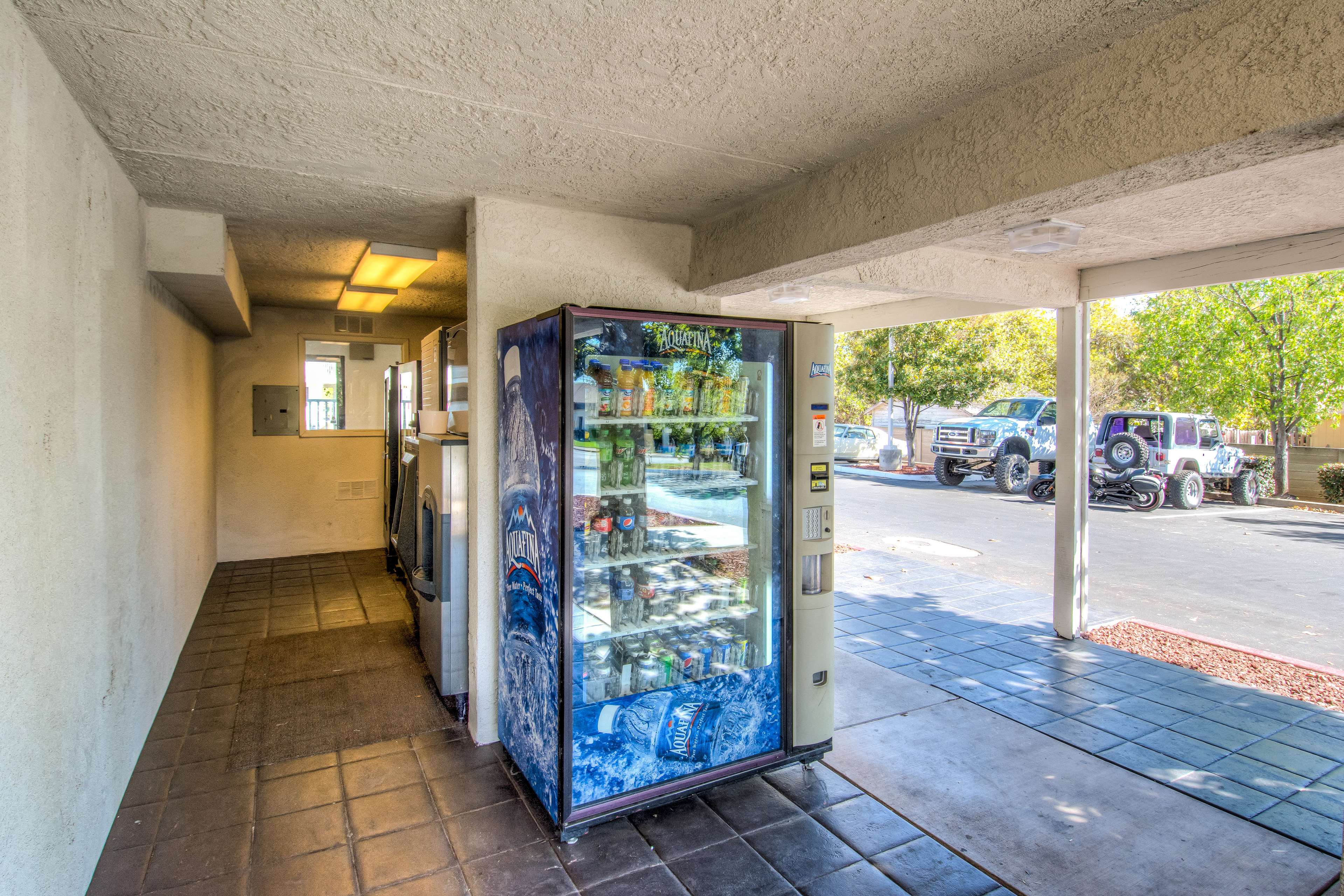 Motel 6 Redding South