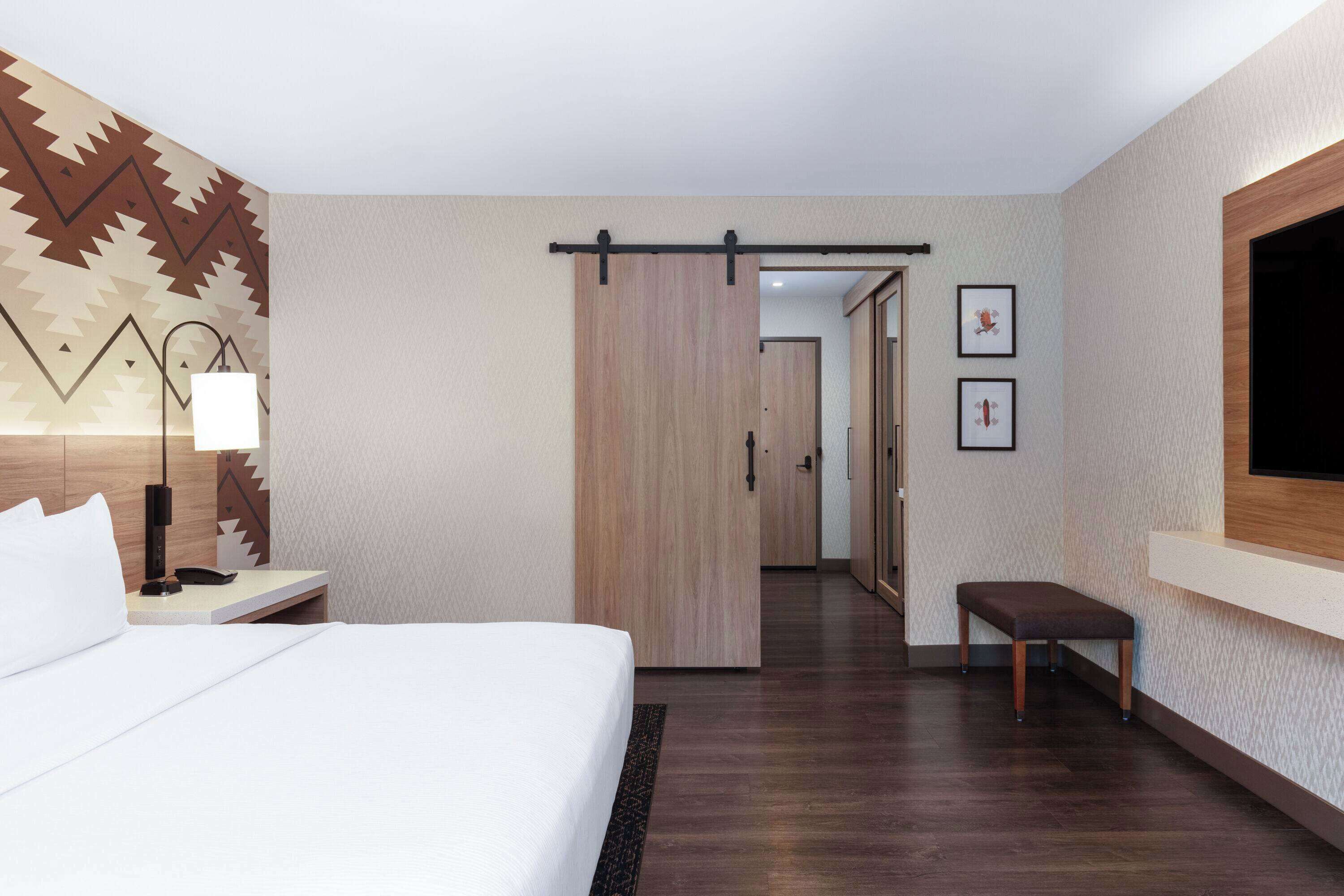 Wyndham Garden Redwood Valley