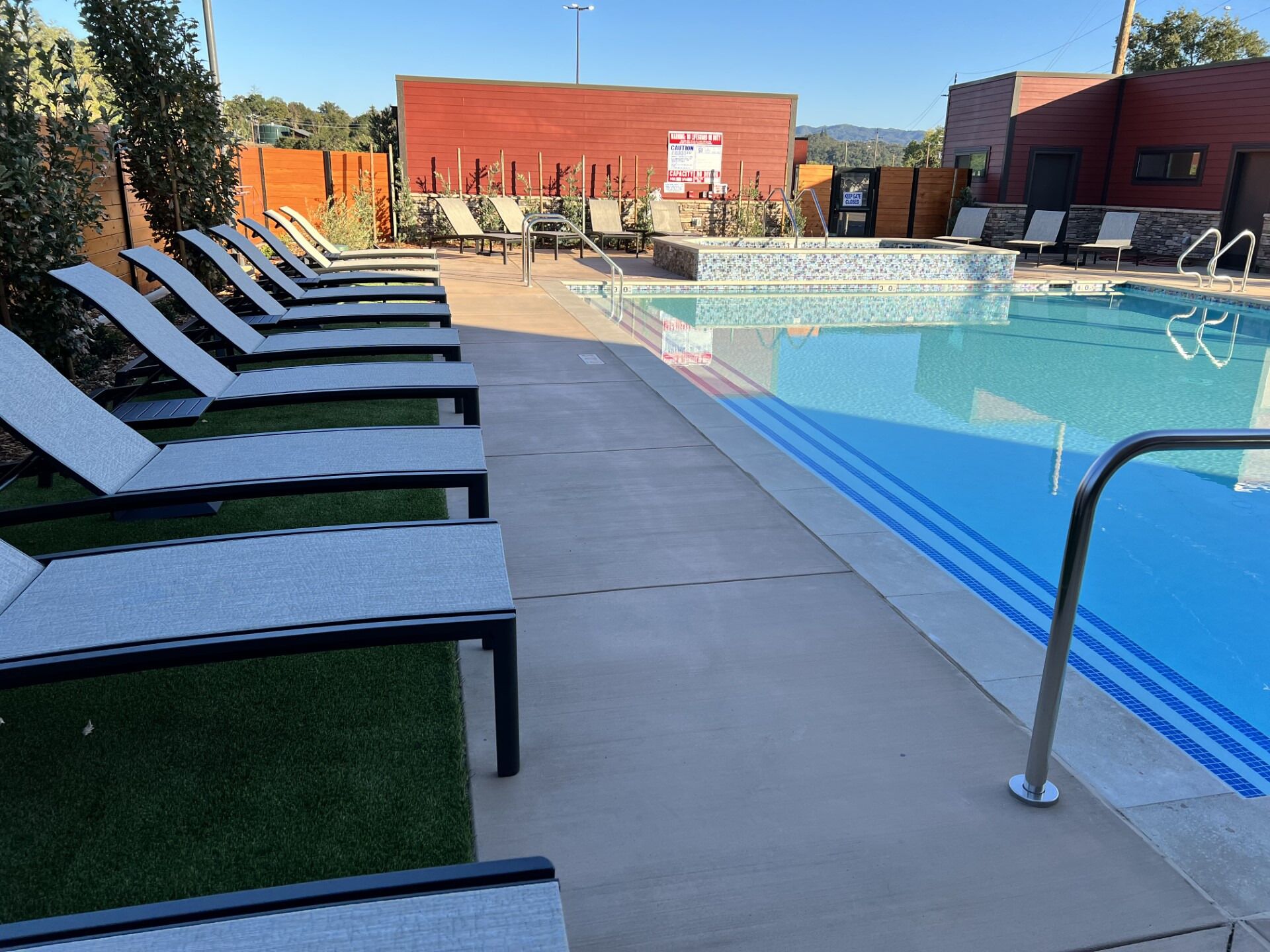 Wyndham Garden Redwood Valley