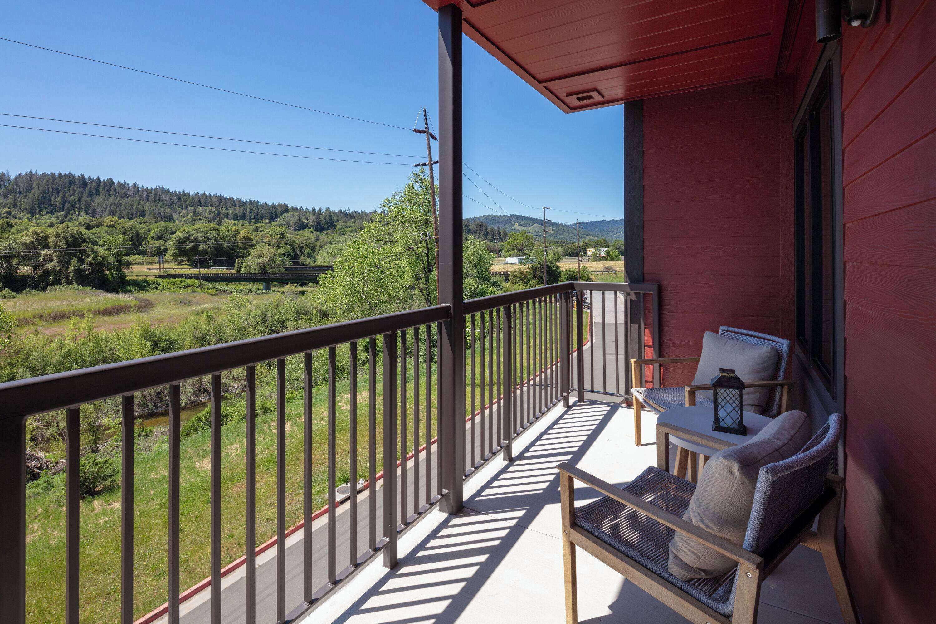 Wyndham Garden Redwood Valley