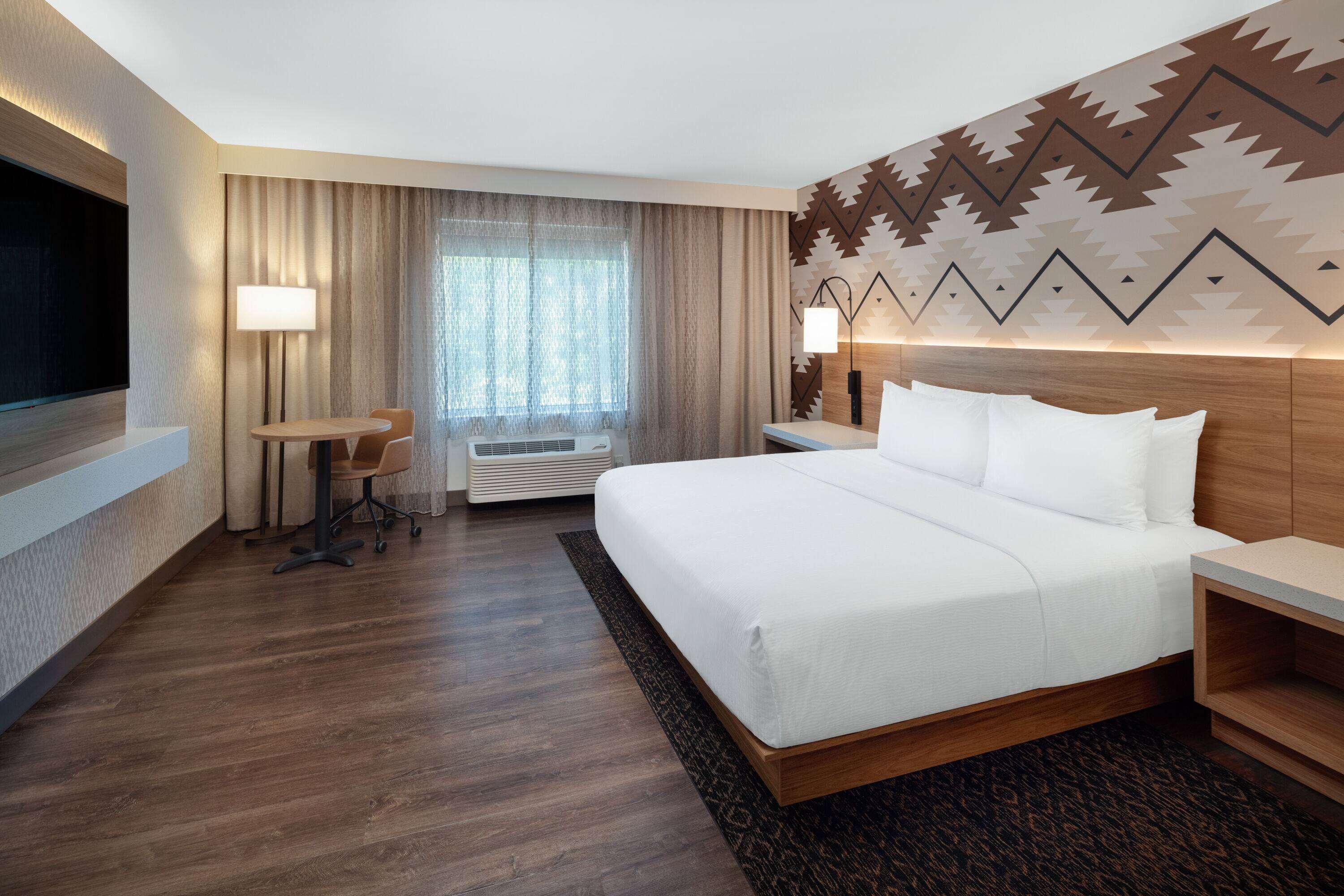 Wyndham Garden Redwood Valley